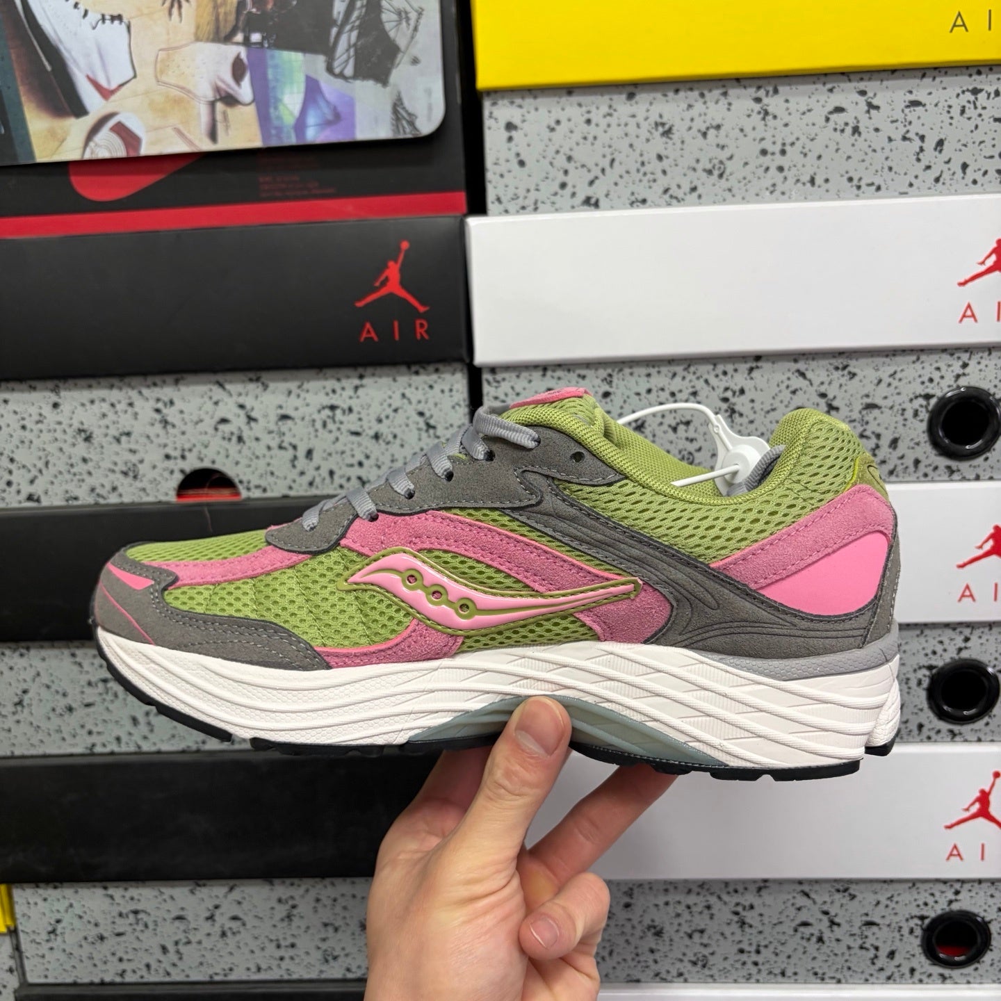 Saucony ProGrid Omni 9 Premium 'Grey Green Pink'