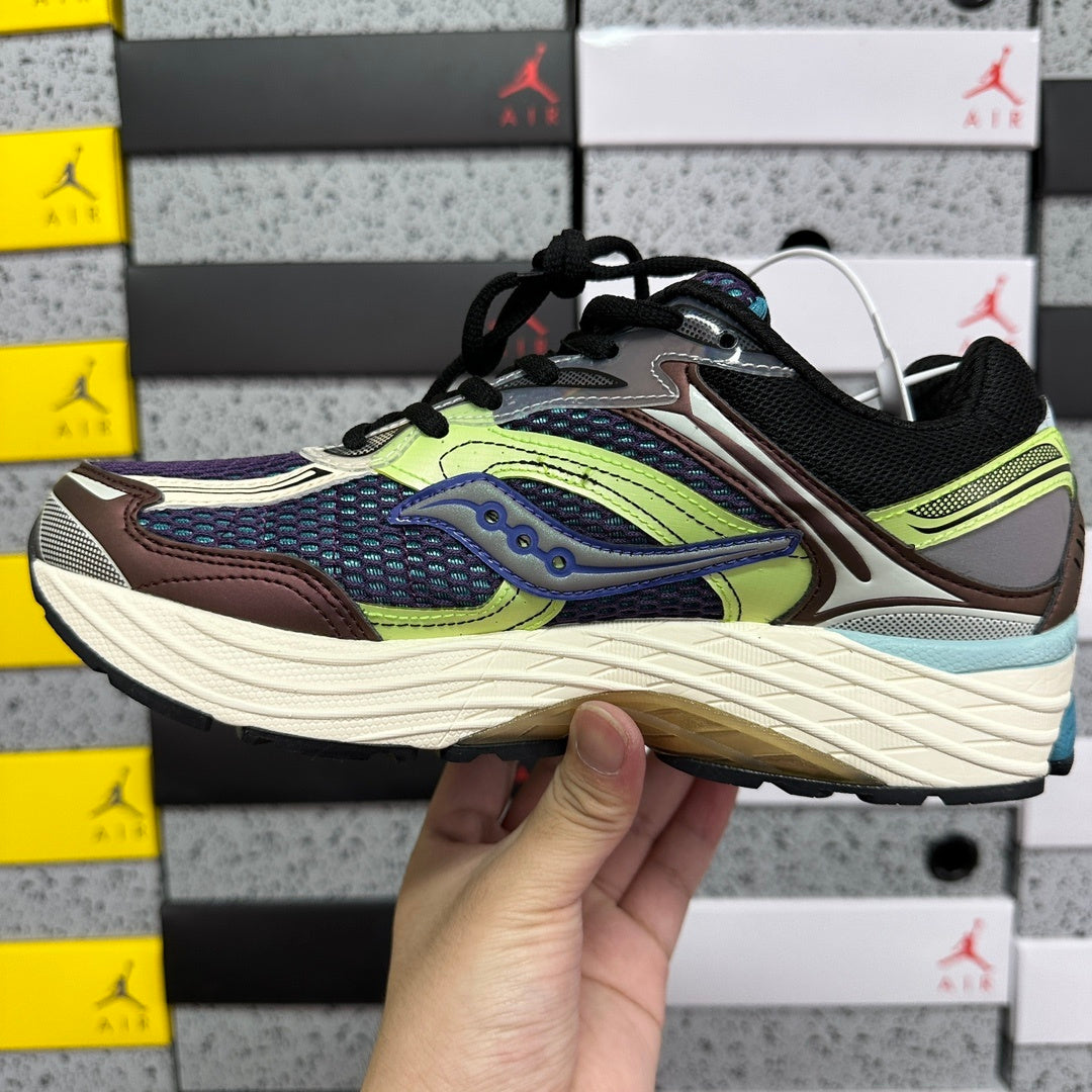 Saucony Progrid Omni 9 'Crystal Cave'