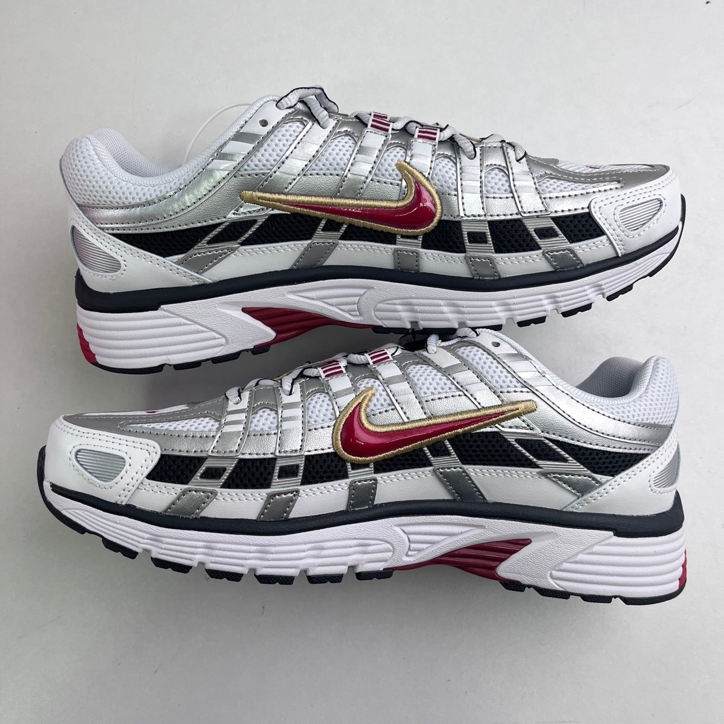 Nike Wmns P-6000 CNPT 'Metallic Silver Red'