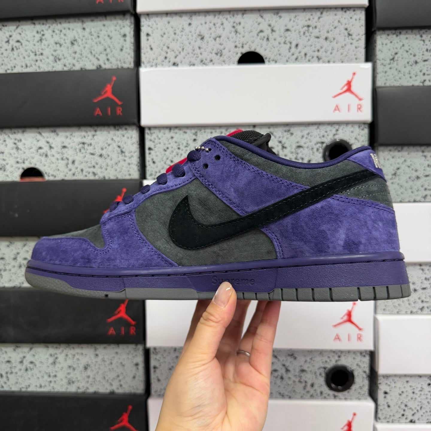 Supreme x Nike Dunk Low SB 'Ink