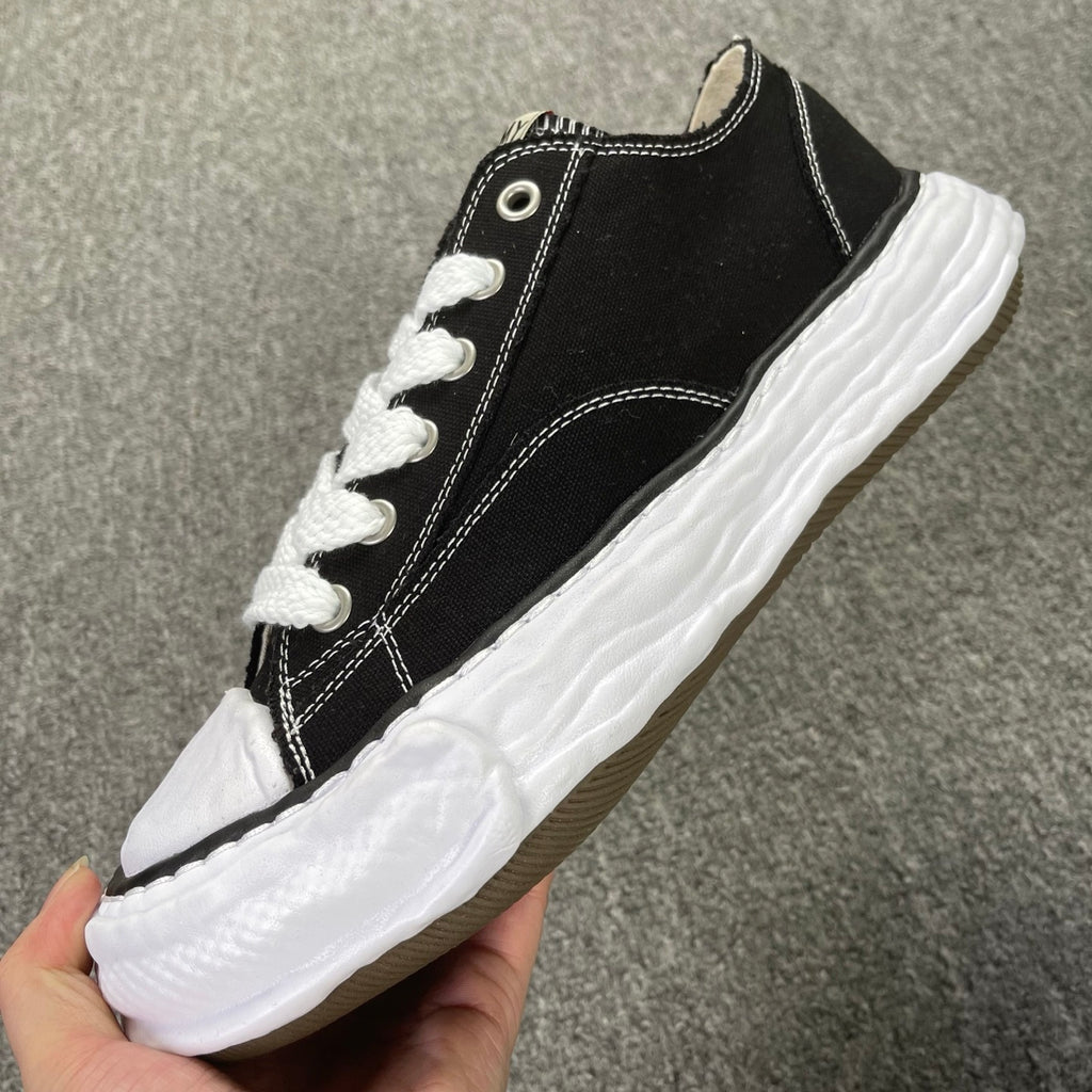 Maison Mihara Yasuhiro Peterson 23 OG Sole Canvas Low 'Black White'