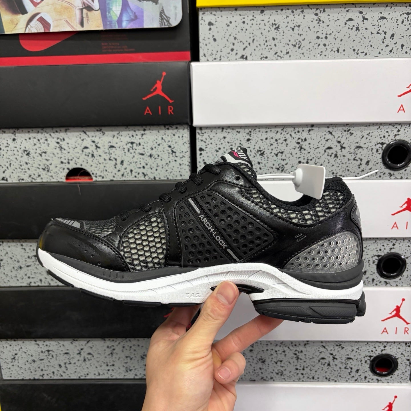 Saucony ProGrid Triumph 4 'Black'