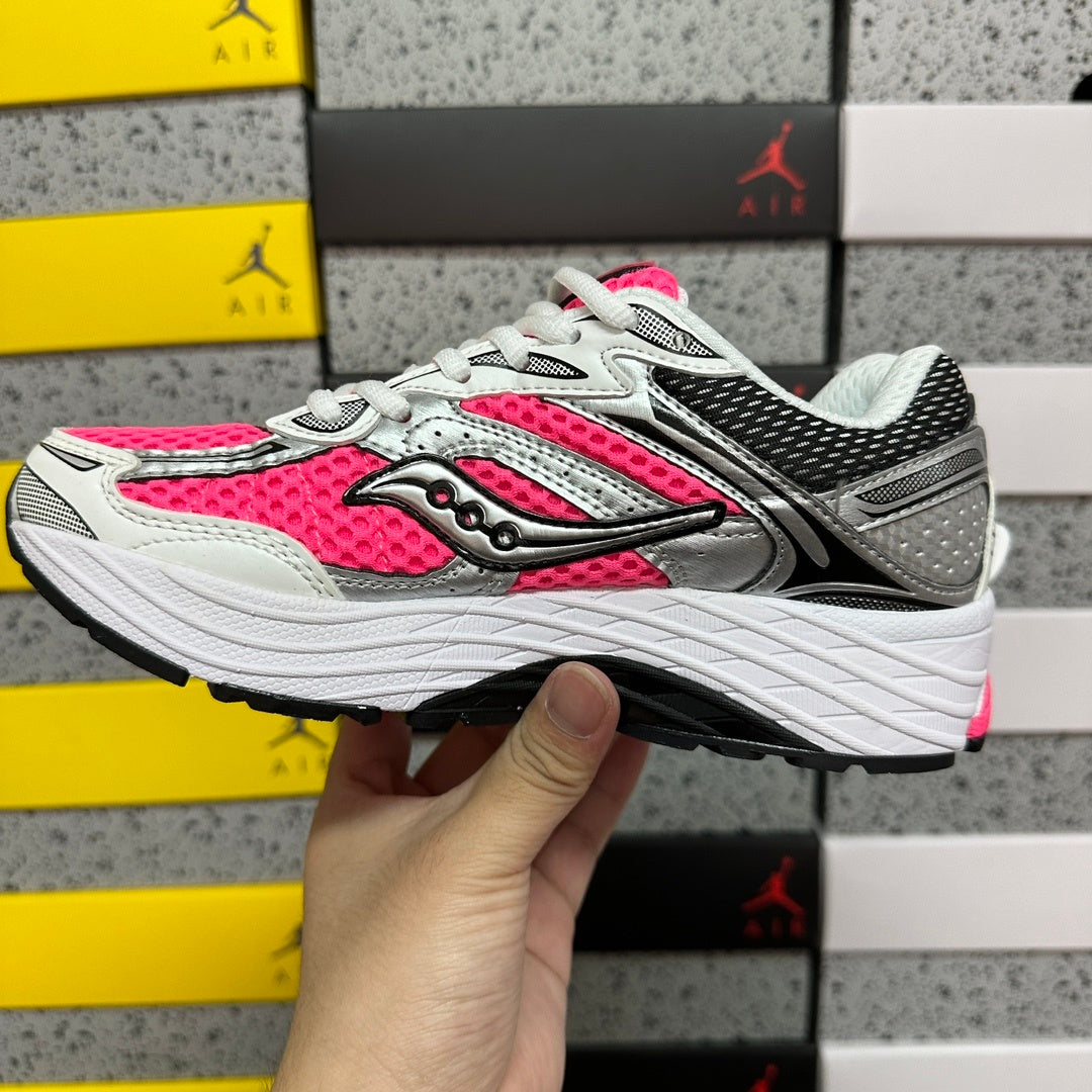 Saucony ProGrid Omni 9 Big Kid 'Fuchsia Iridescent'