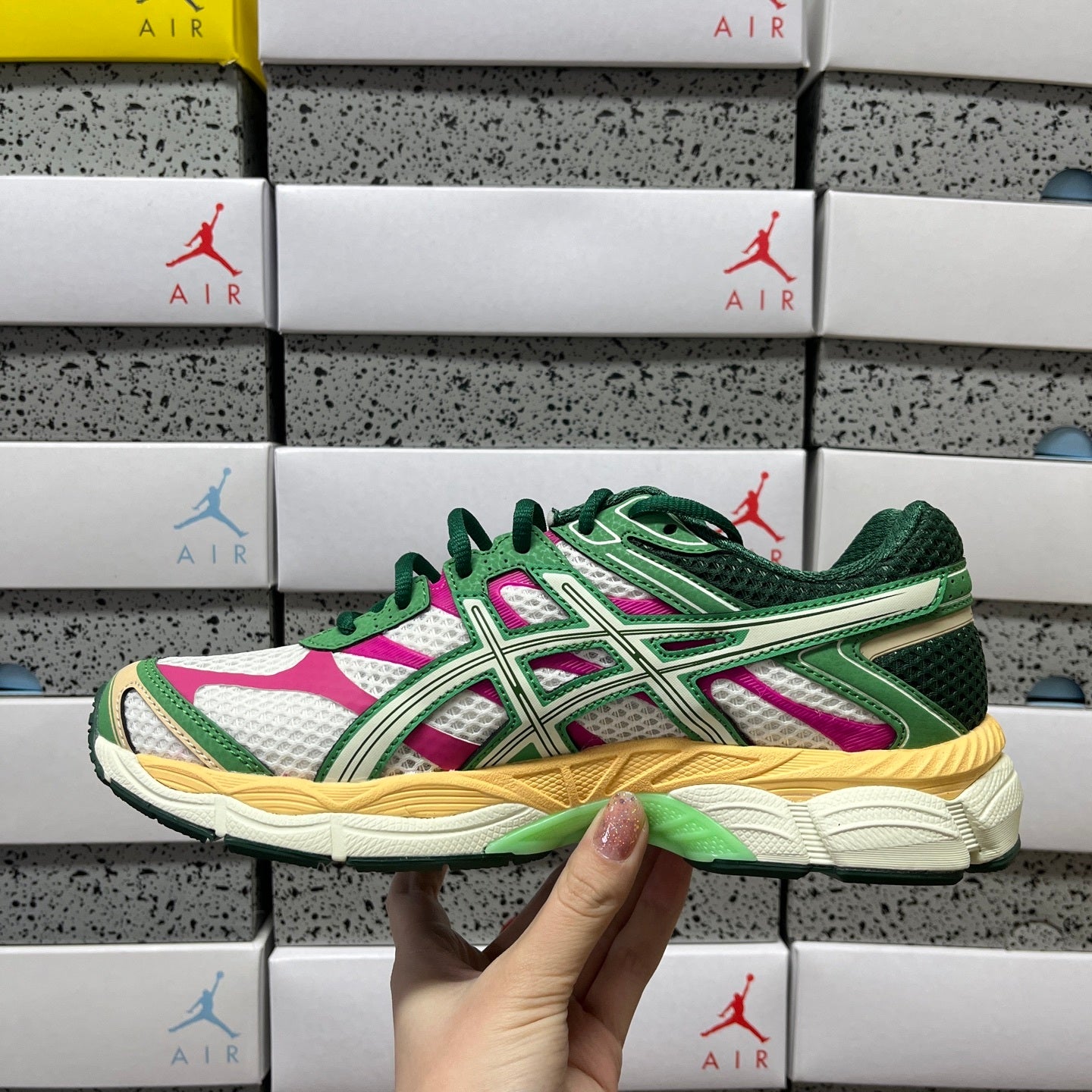 ASICS Gel Cumulus 16 'Green Cream Ivory'