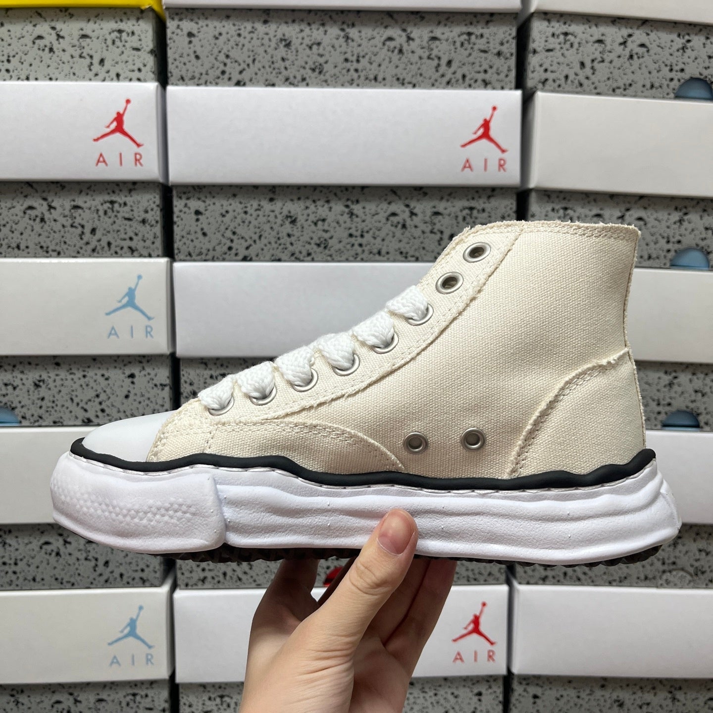 Maison Mihara Yasuhiro Blakey OG Sole High Canvas cream