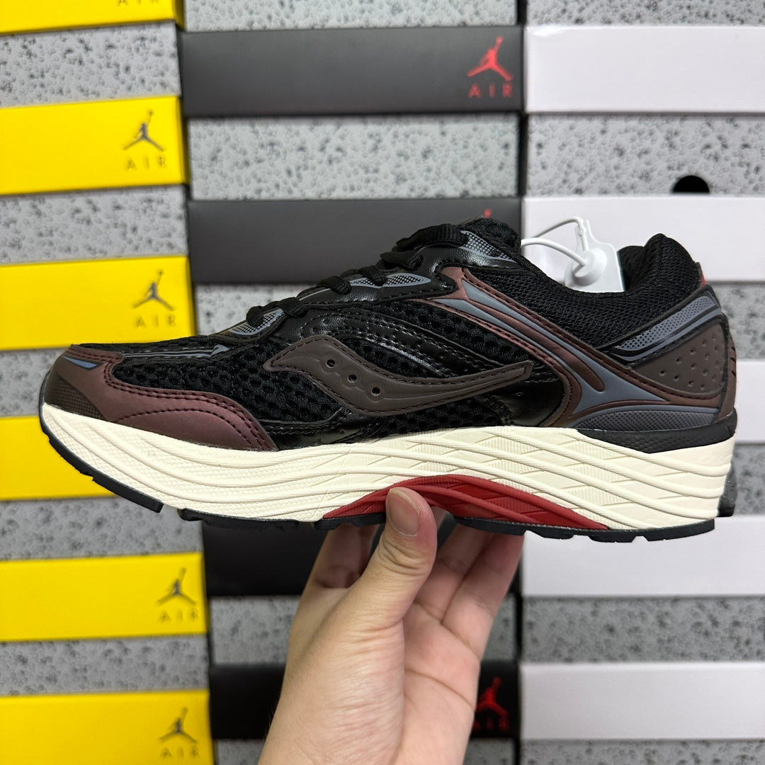 Saucony Progrid Omni 9 'Disrupt Pack' 2