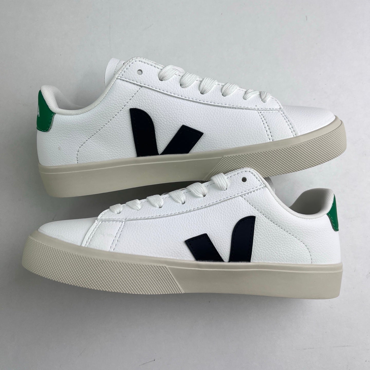 Veja Campo Low Chromefree 'White Emeraude'