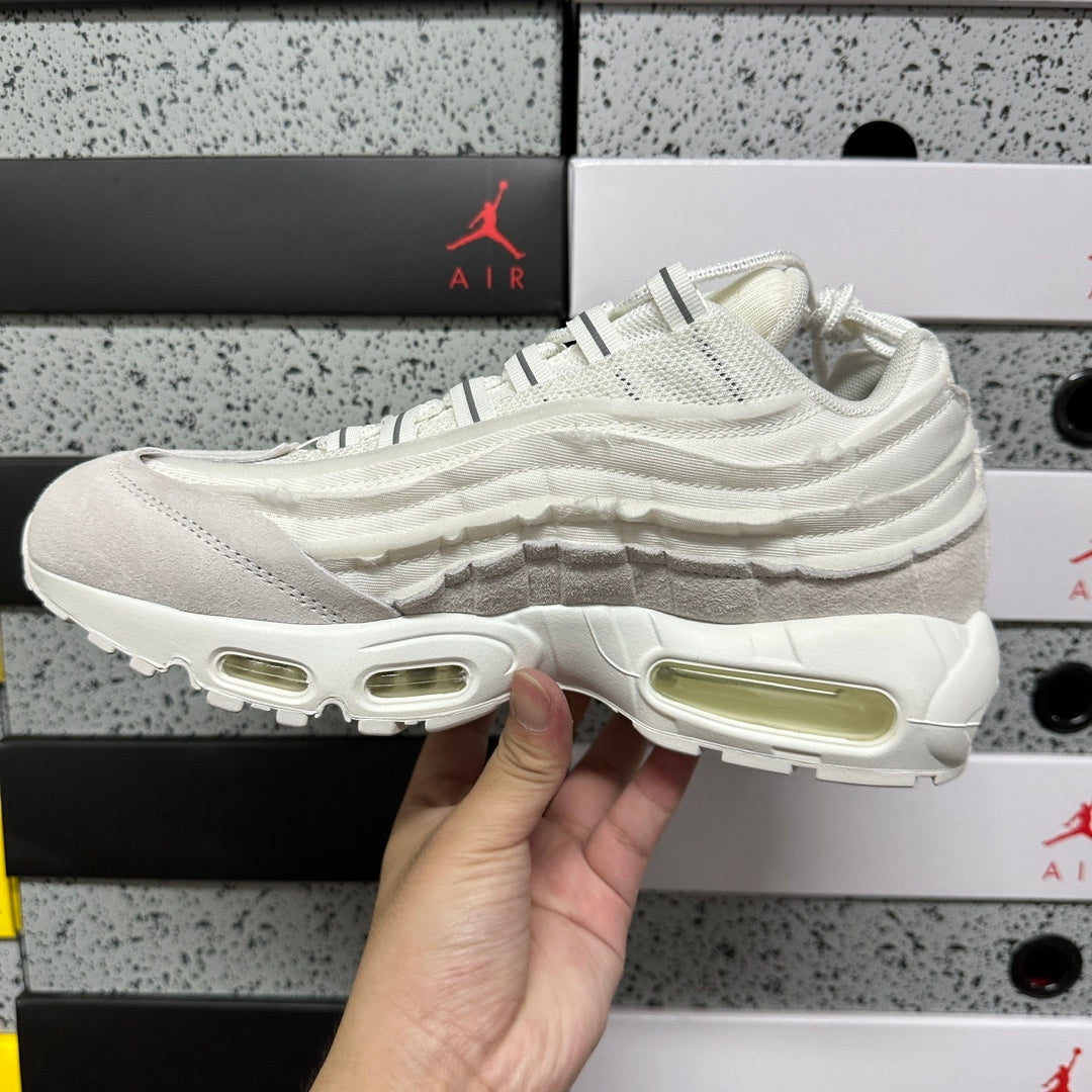 Comme des Garçons x Nike Air Max 95 'White'