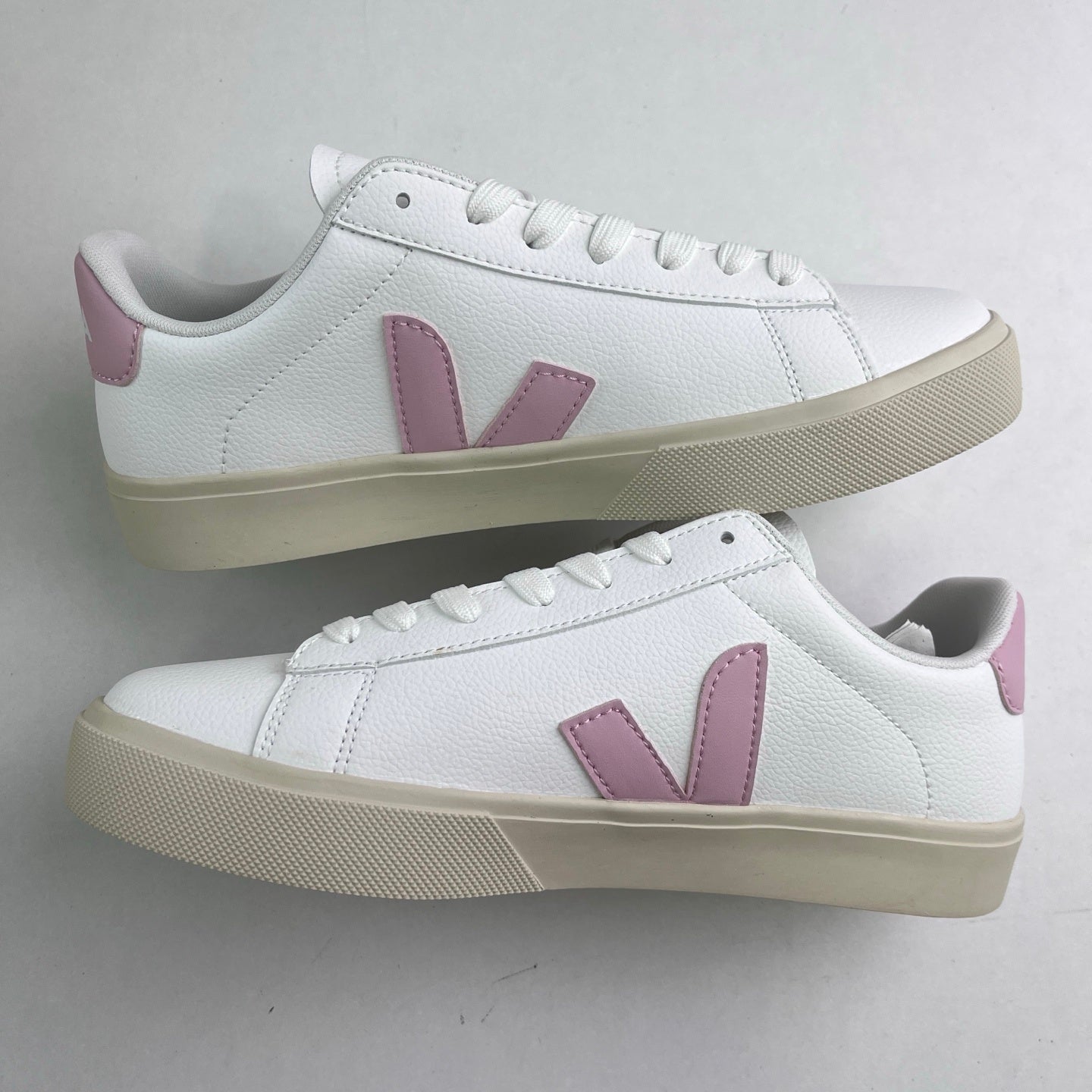 Veja Campo Low Chromefree 'White Pink'