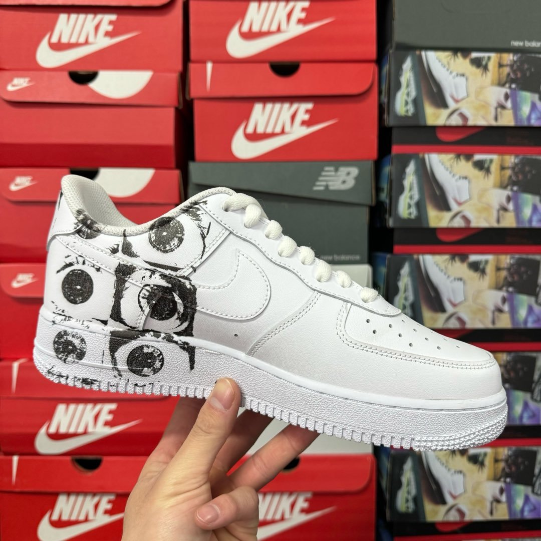 Supreme x Comme des Garçons SHIRT x Nike Air Force 1 Low 'Eyes'