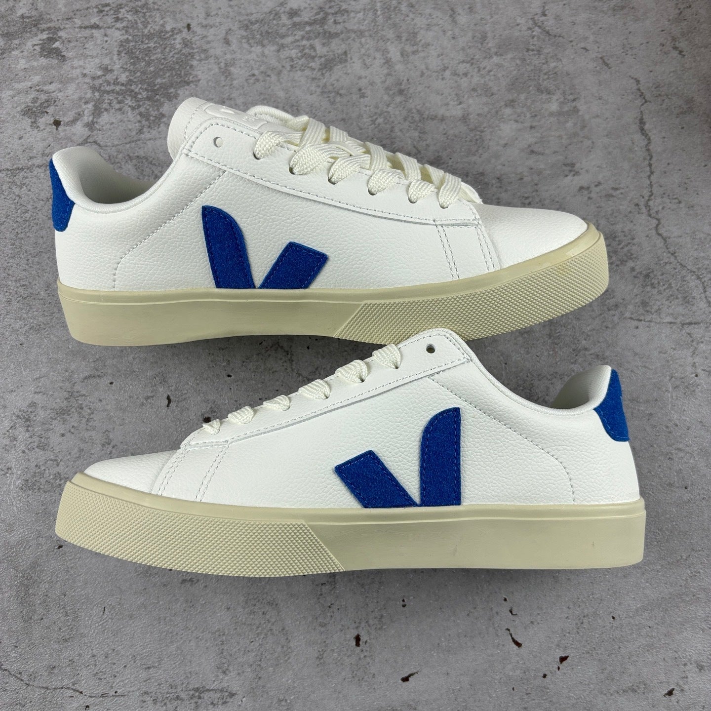 Veja Campo Chromefree Lace-Up 'White Cobalt Blue'