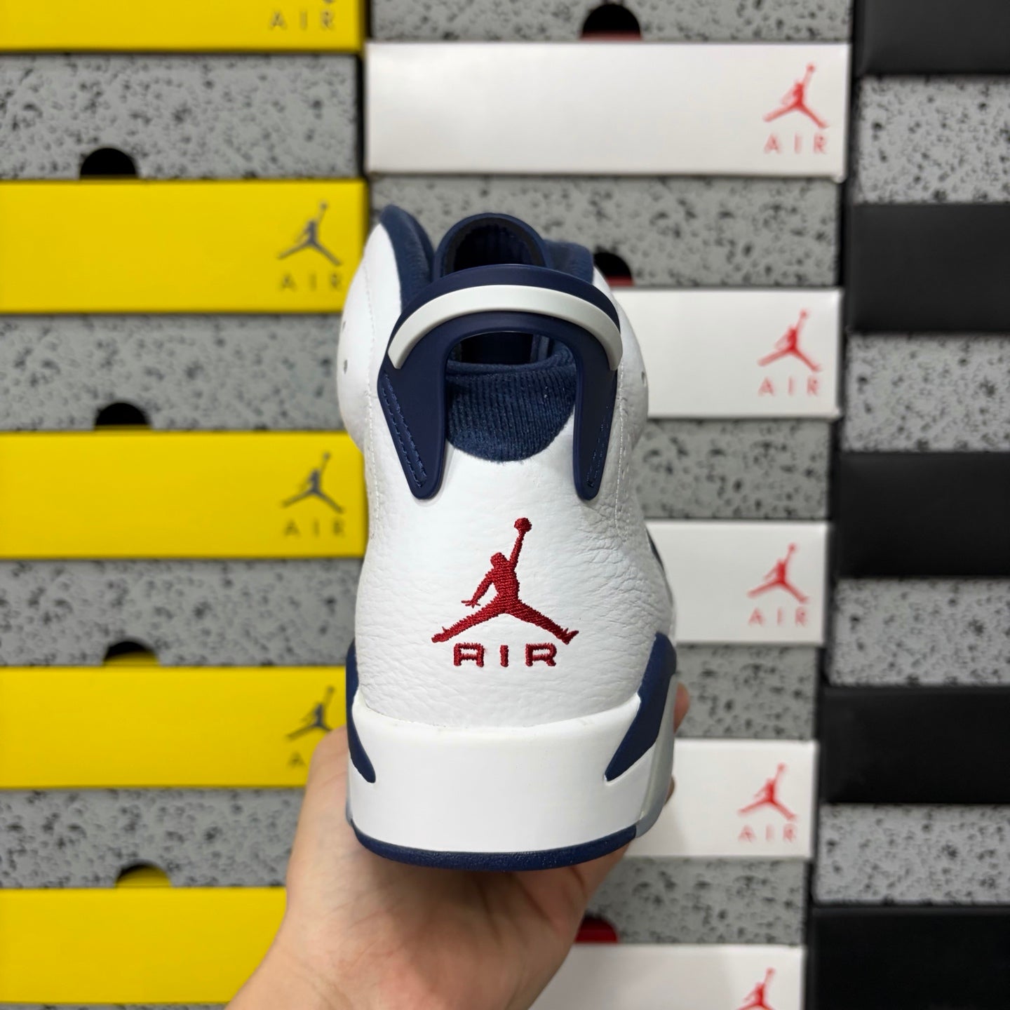 Air Jordan 6 Retro 'Olympic' 2024