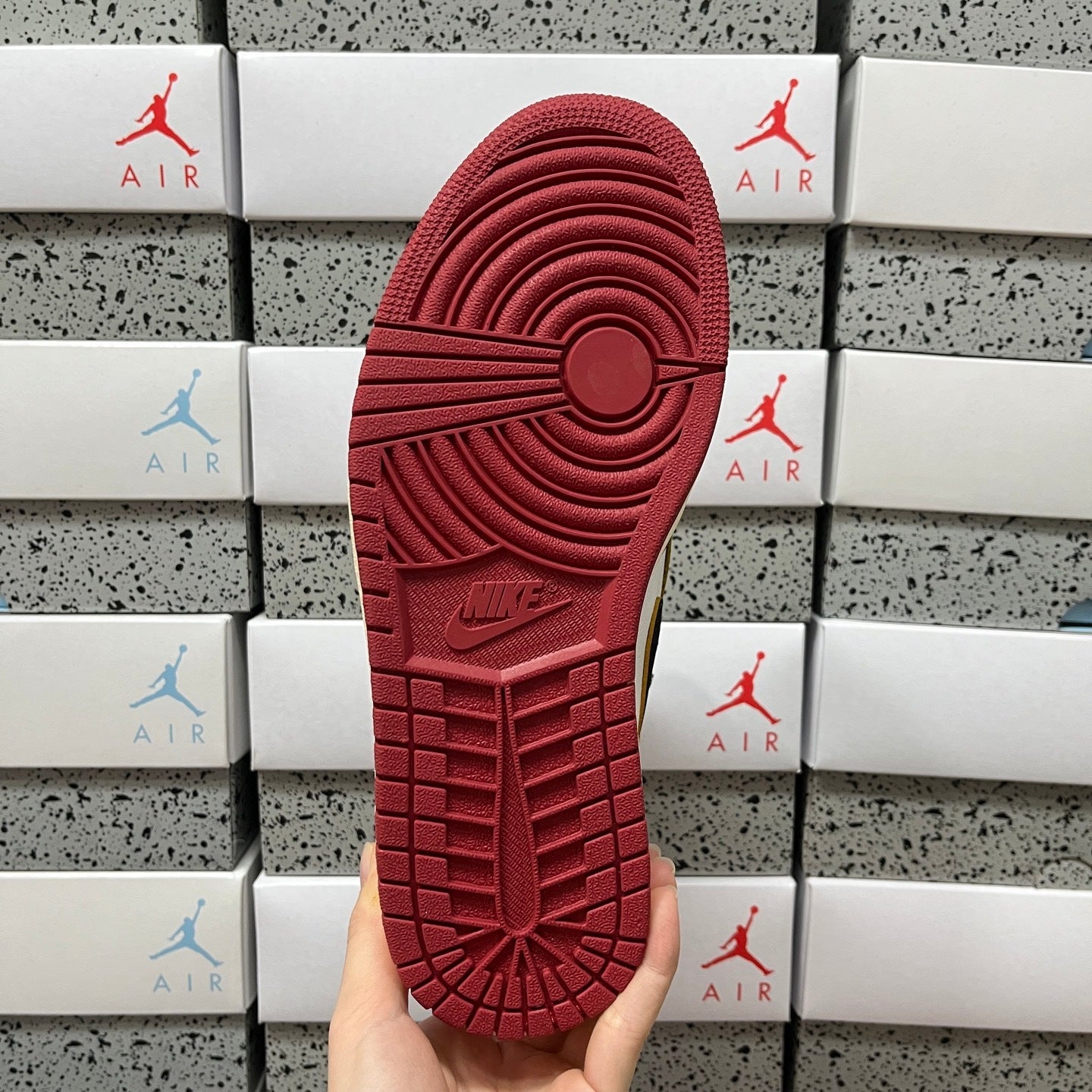 Union LA x Air Jordan 1 Retro High NRG 'Black Toe' Sample