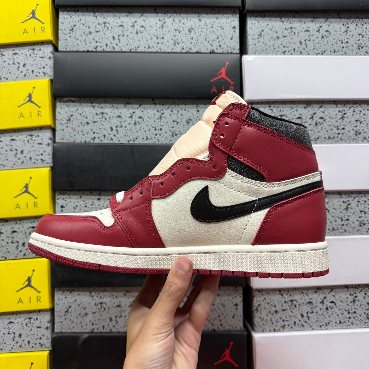 Air Jordan 1 Retro High 'Chicago' 1994