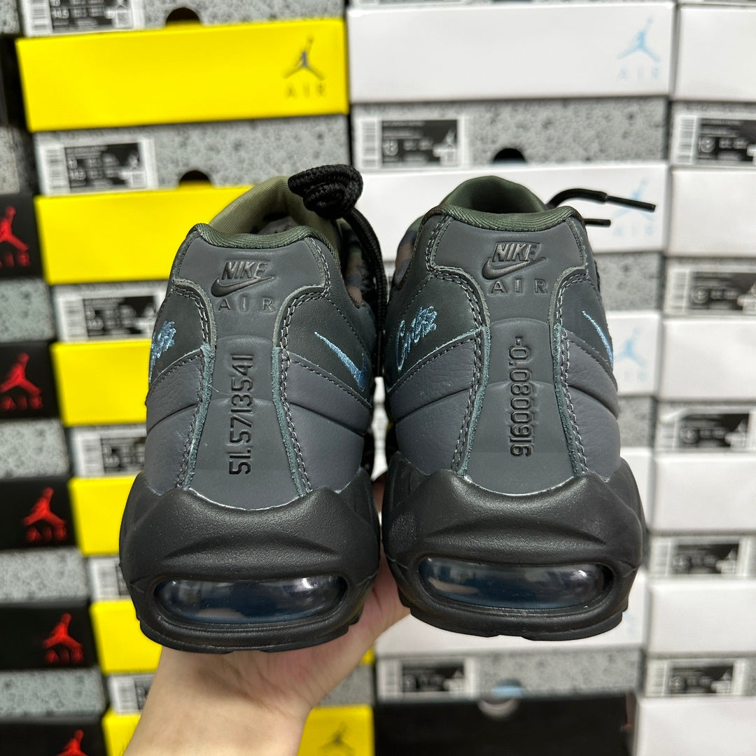 Corteiz x Nike Air Max 95 SP 'Rules the World - Aegean Storm'
