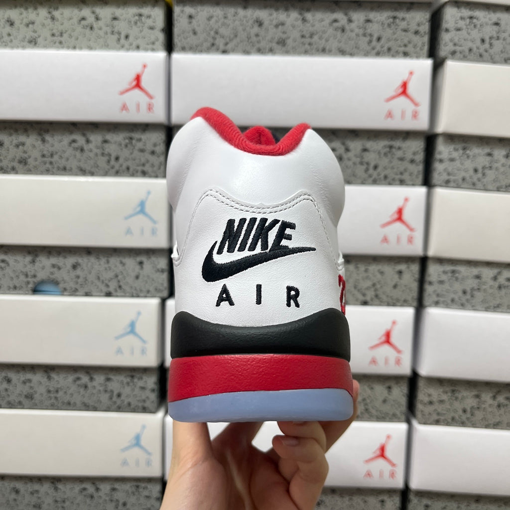 Air Jordan 5 Retro 'Fire Red' 2025