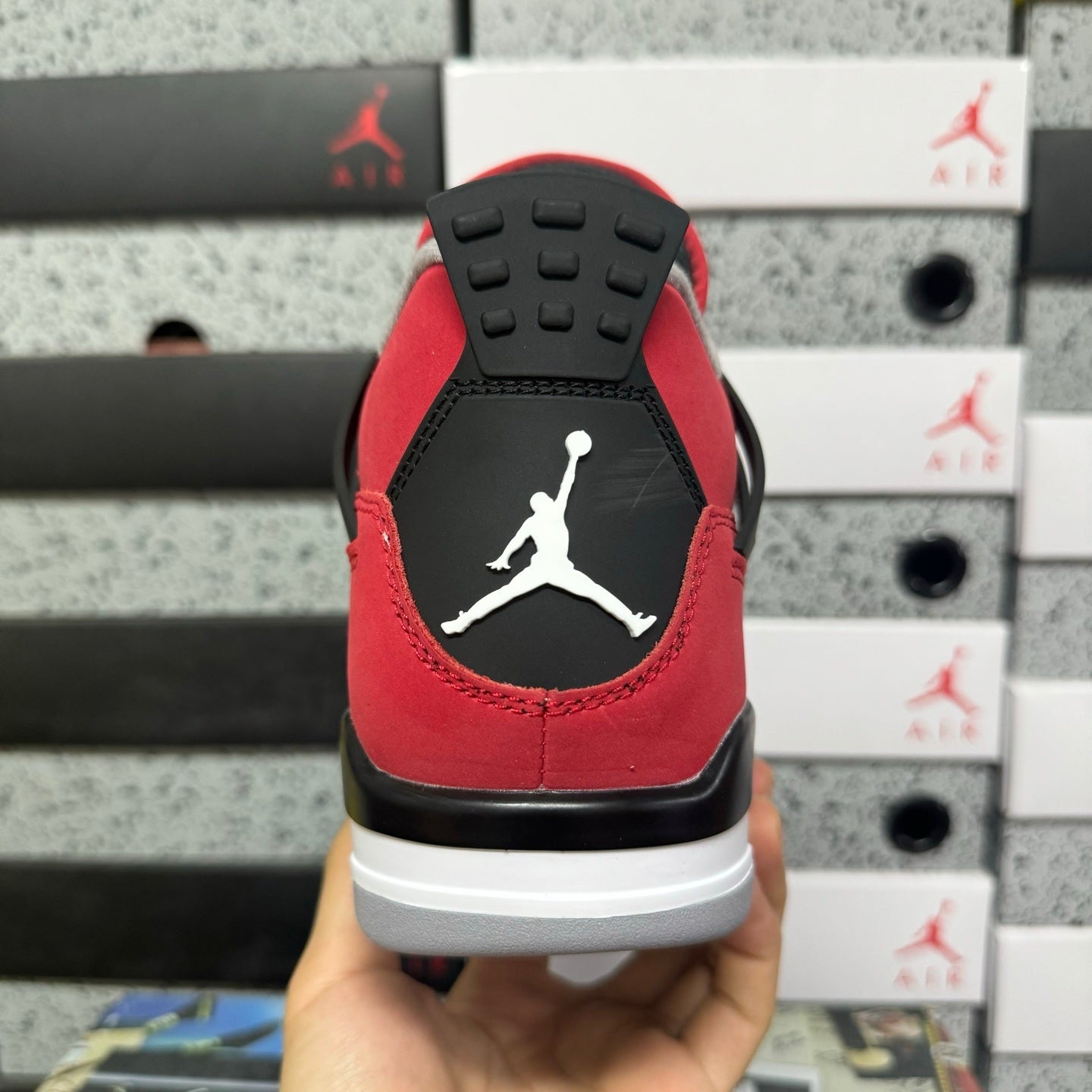Air Jordan 4 Retro 'Toro Bravo' 2013