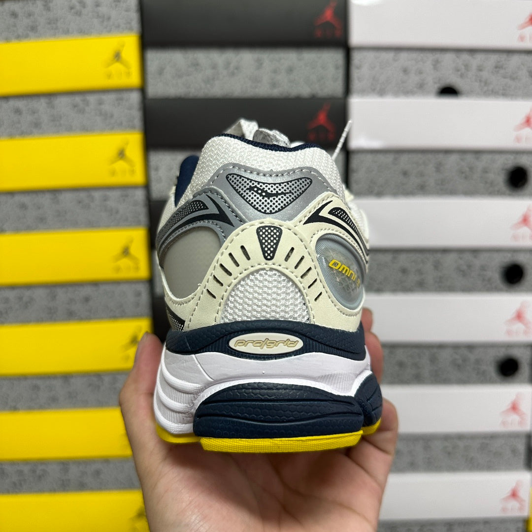 Saucony ProGrid Omni 9 'Fabricated Future Pack - White Yellow'