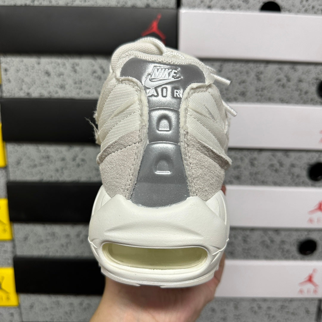Comme des Garçons x Nike Air Max 95 'White'