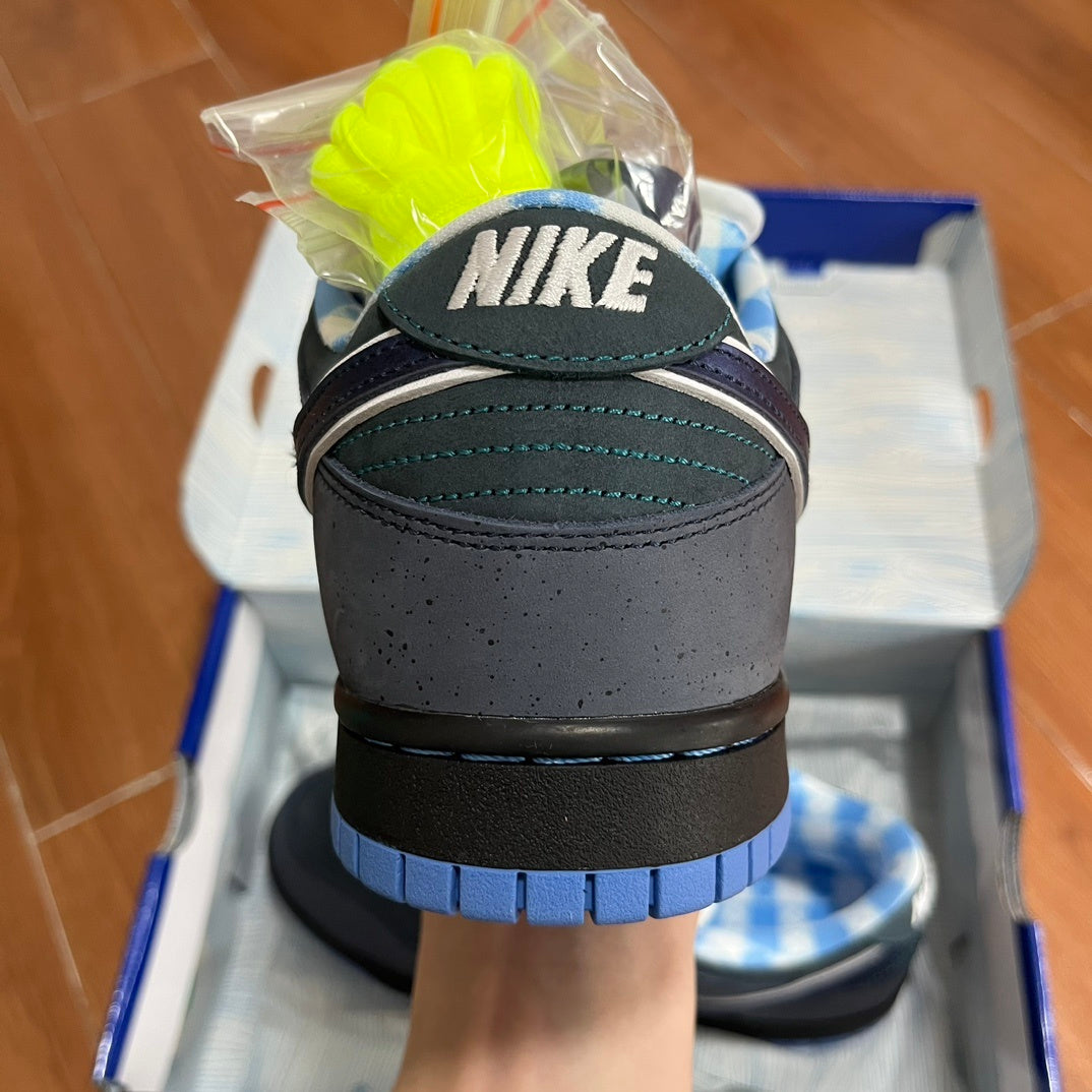 Nike Dunk Low Premium SB 'Blue Lobster'
