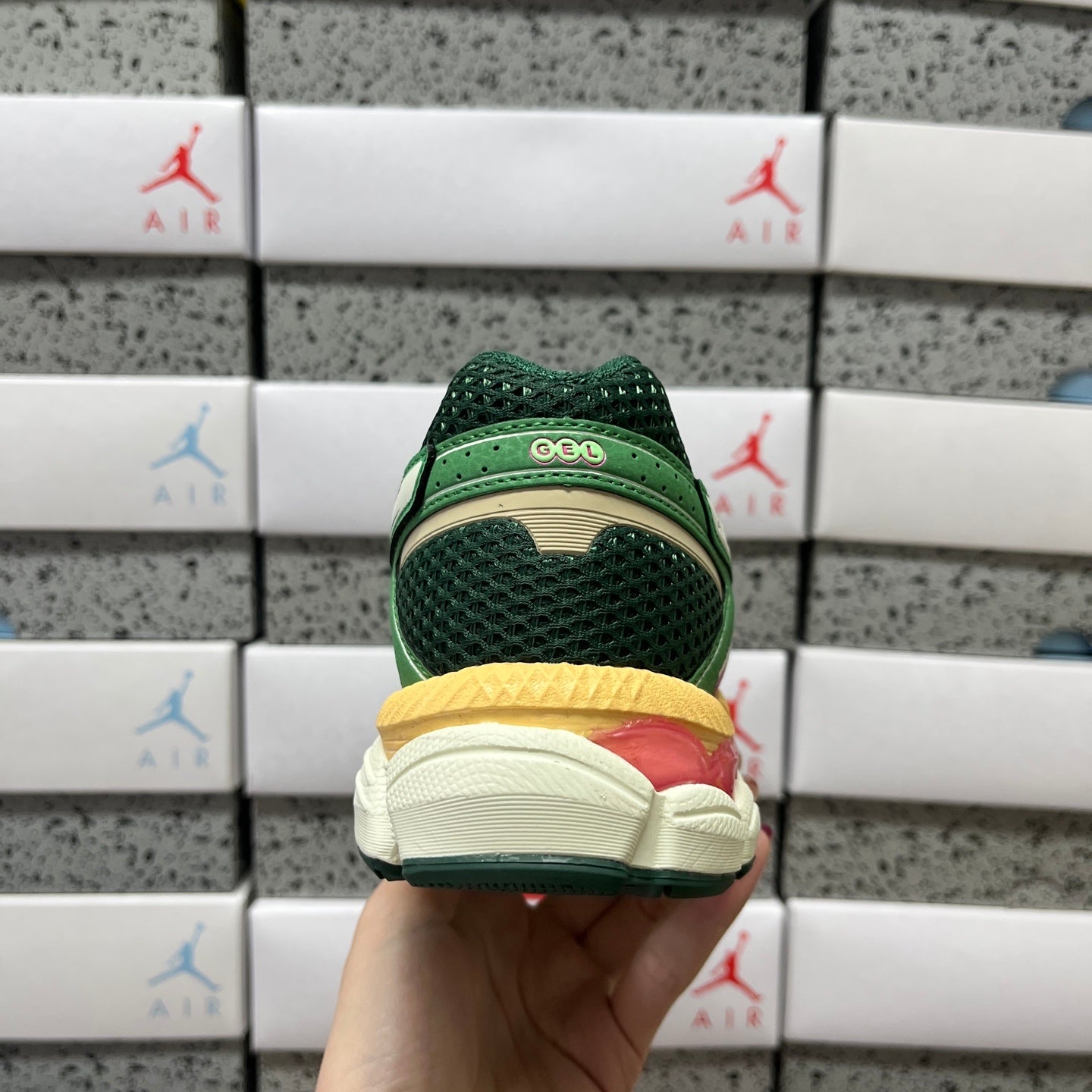 ASICS Gel Cumulus 16 'Green Cream Ivory'