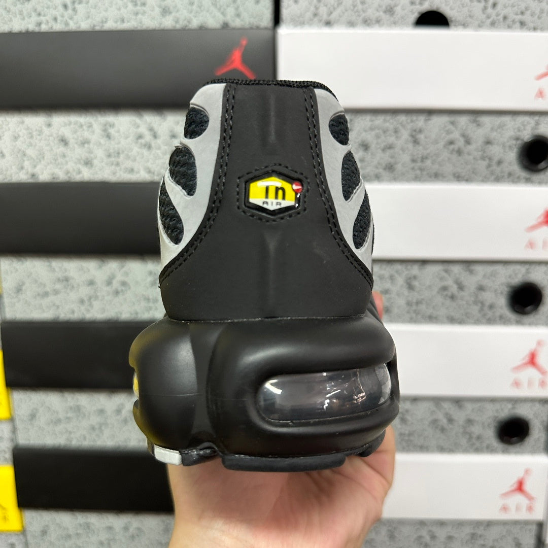 Nike Air Max Plus Premium 'Black Metallic Silver'
