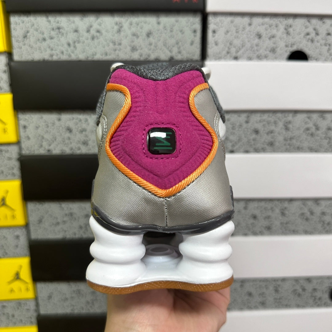 Size x Nike Shox TL 'Viotech'