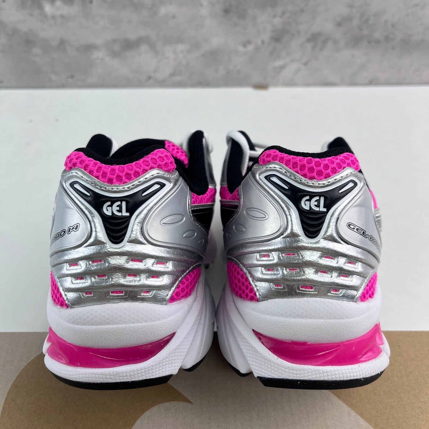 Asics Gel Kayano 14 'Pink Glow'