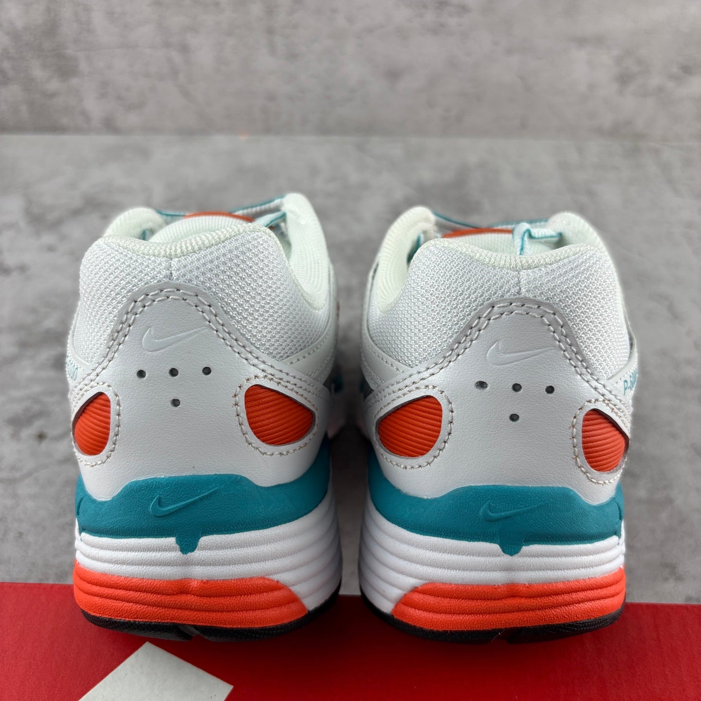 Nike Wmns P-6000 'Oracle Aqua'