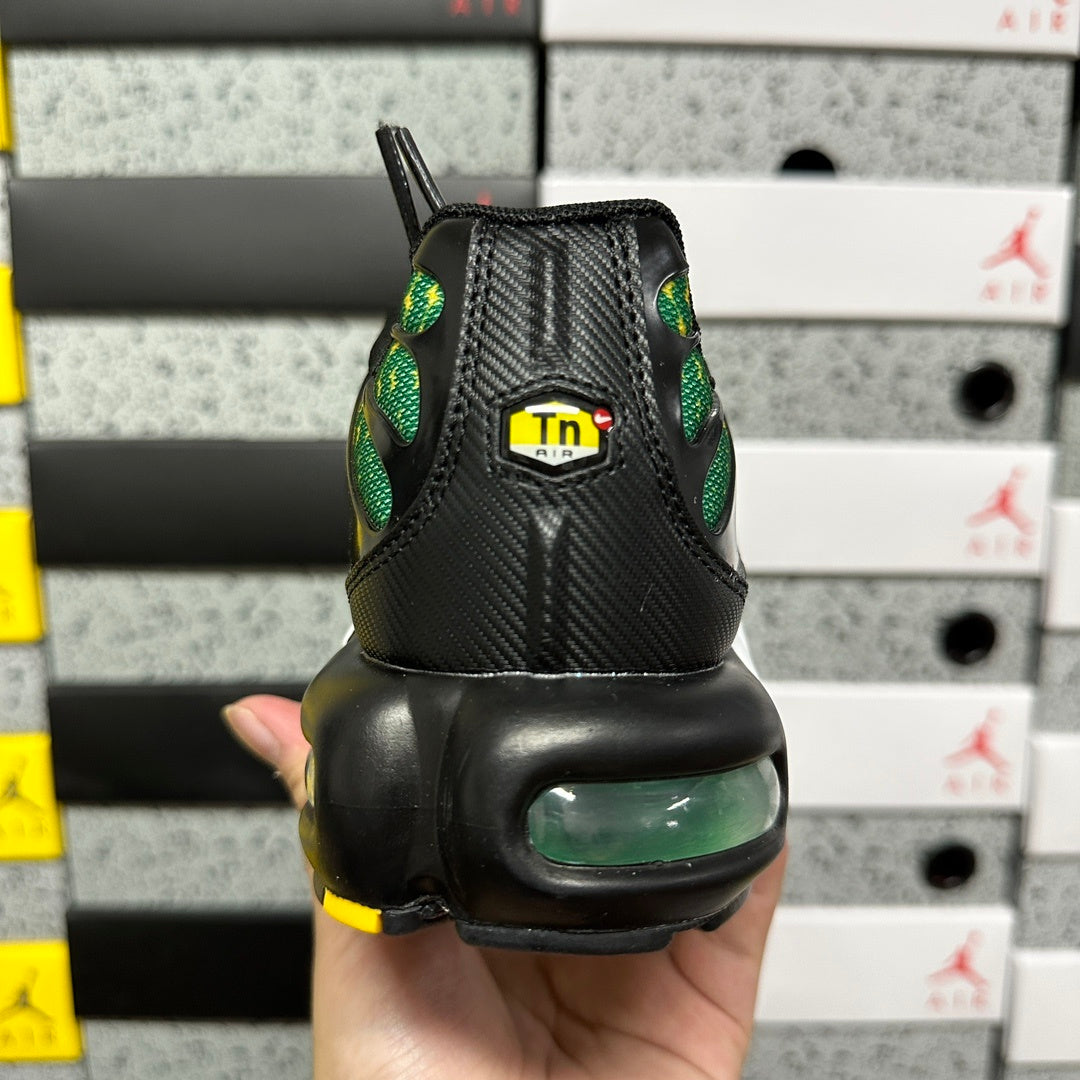 Nike Air Max Plus Jamaica Pine Green
