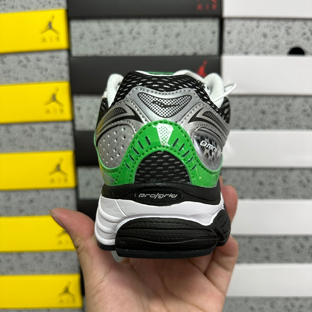 Saucony OG ProGrid Omni 9 'Silver Green'