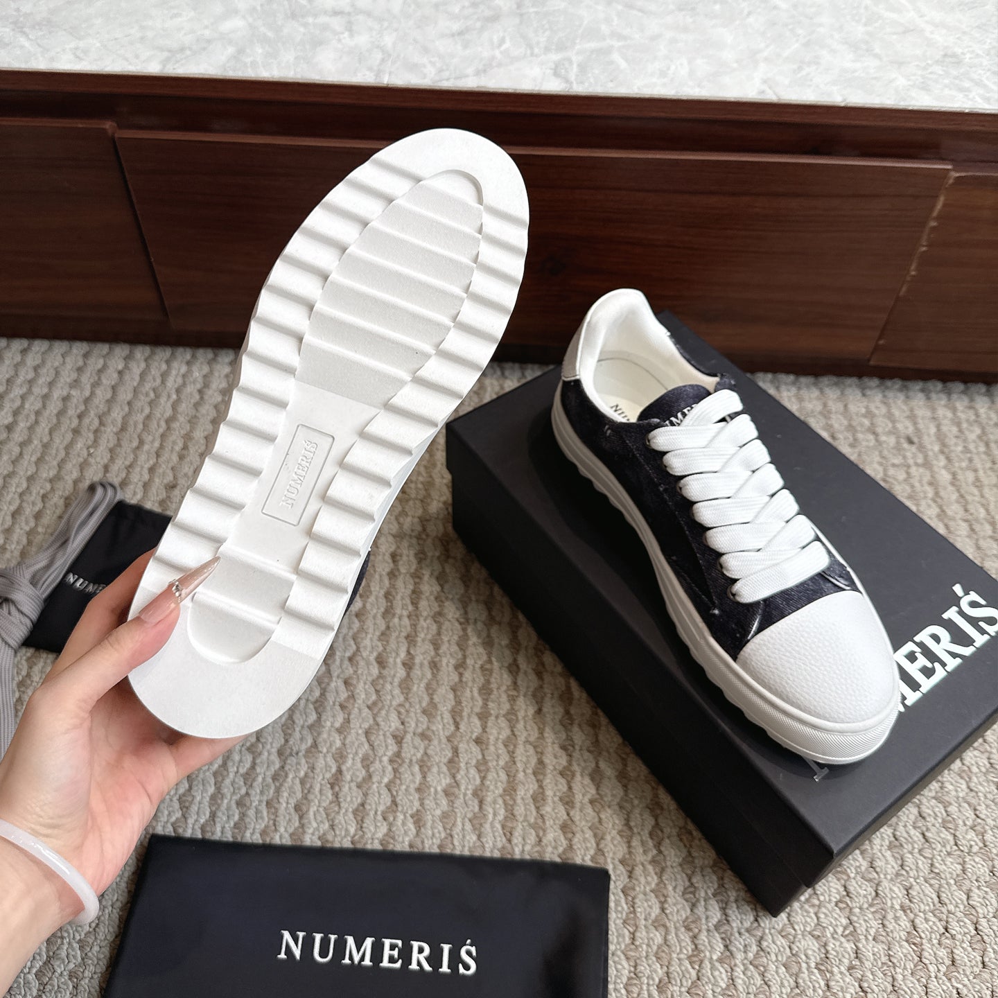 Numeris Atelier 'Thrashed Denim'