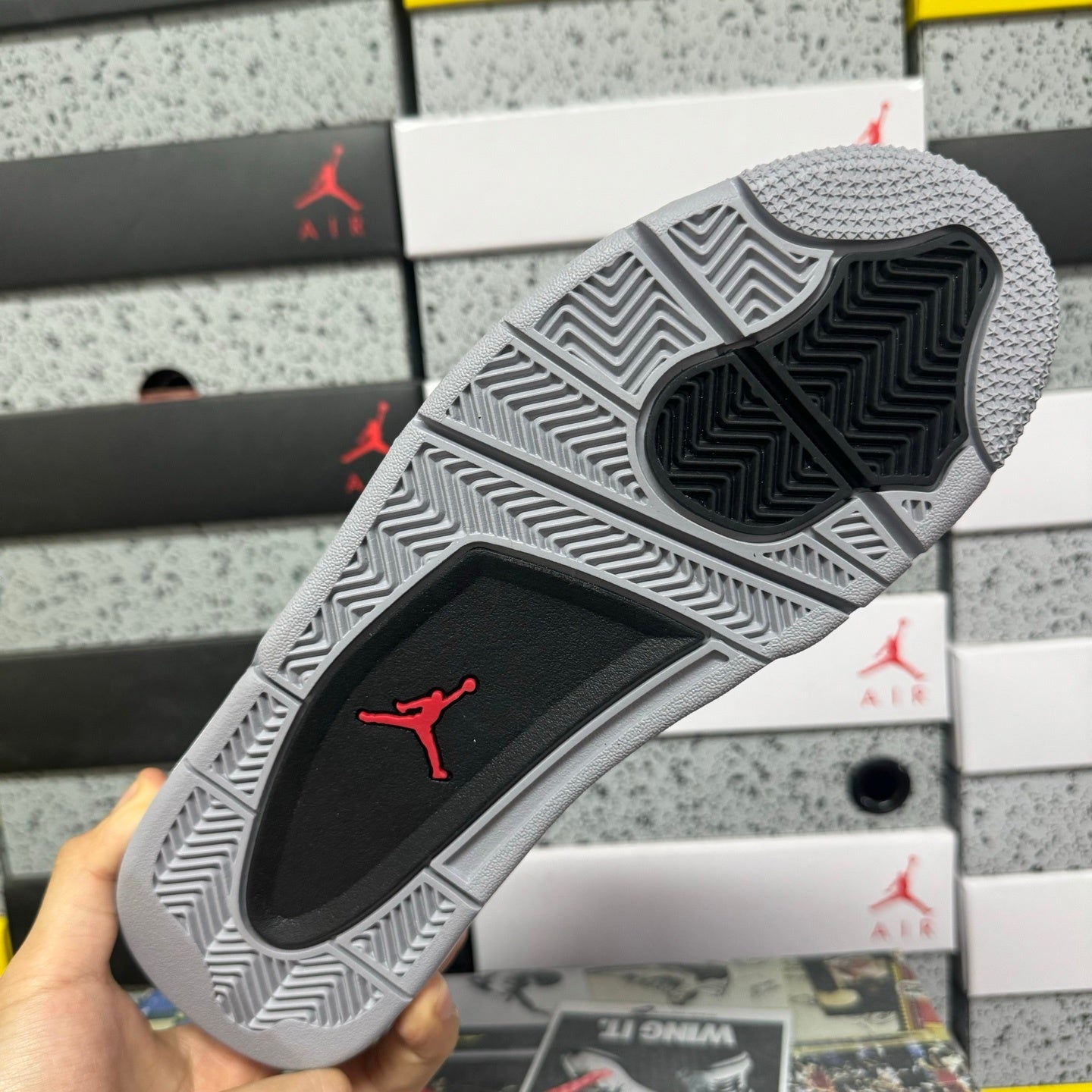 Air Jordan 4 Retro 'Toro Bravo' 2013