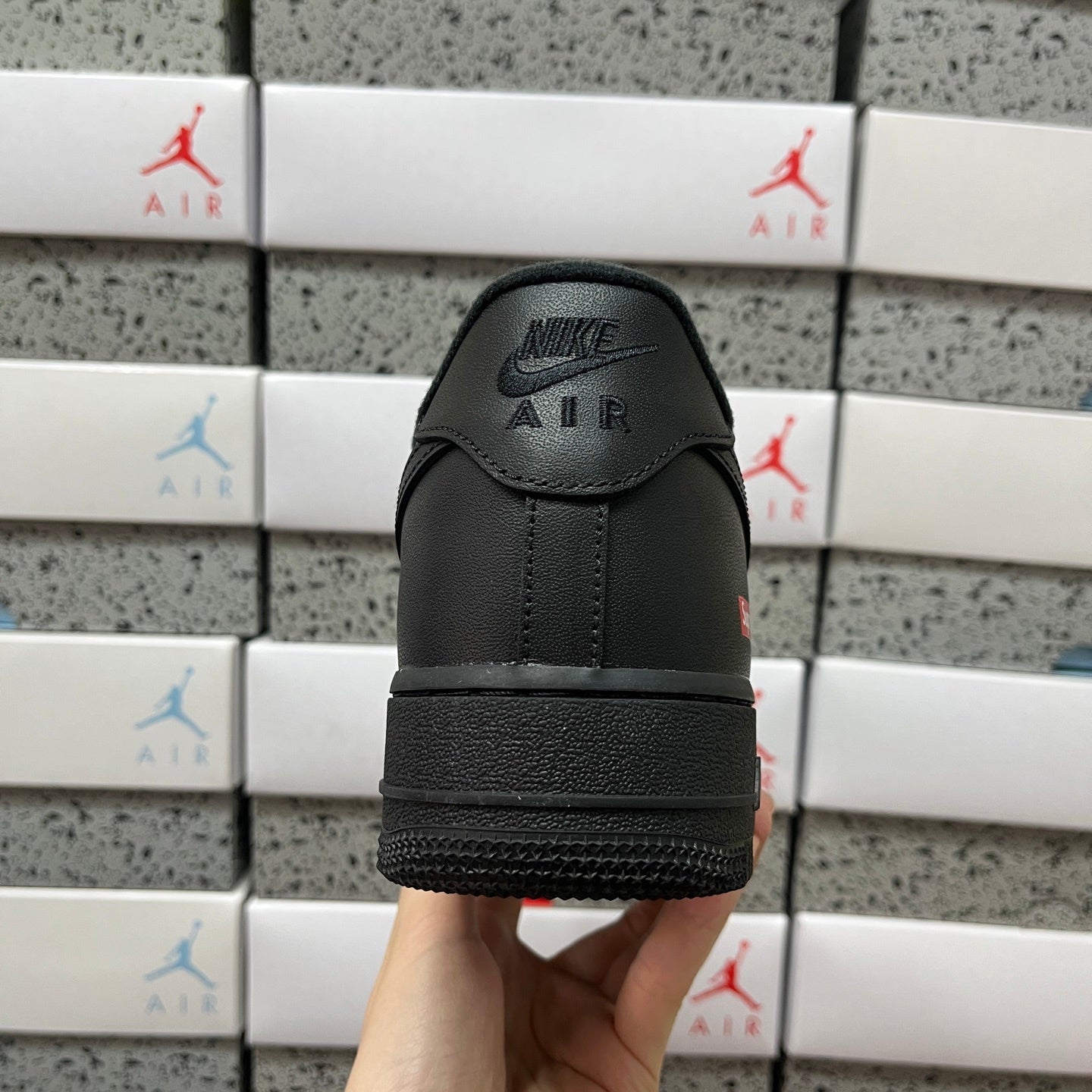 Nike Air Force 1 Low Supreme Black