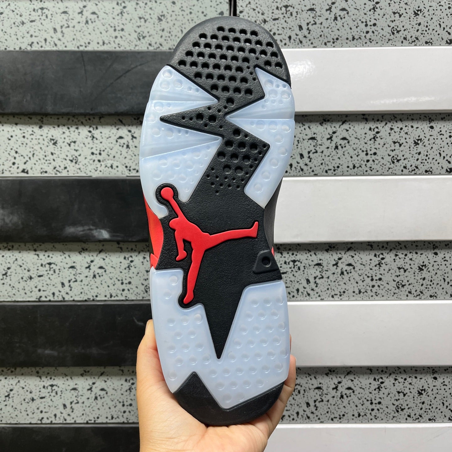 Air Jordan 6 Retro GS 'Reverse Infrared Salesman'