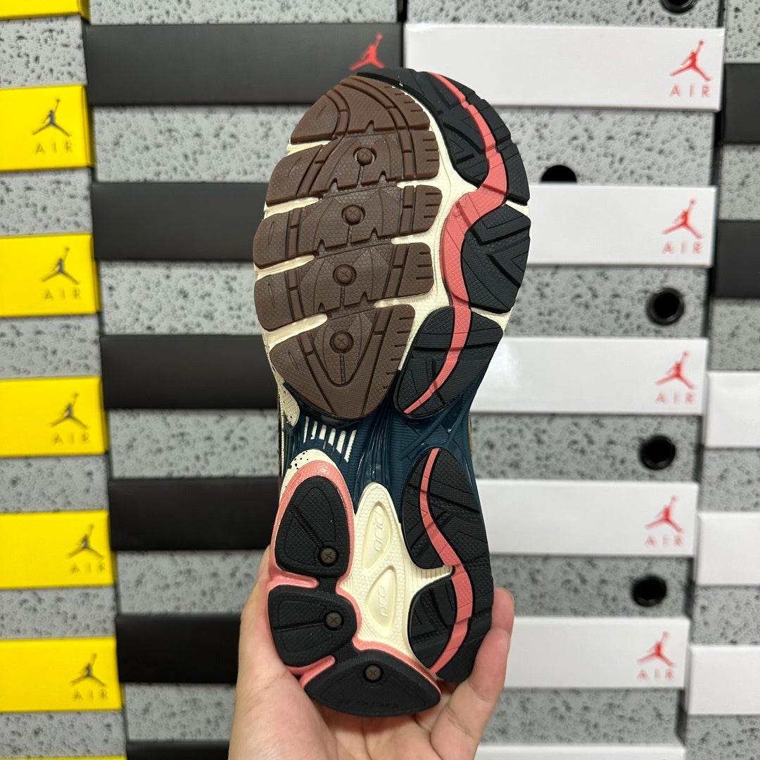 Saucony ProGrid Omni 9 'Autumnal Equinox Pack'