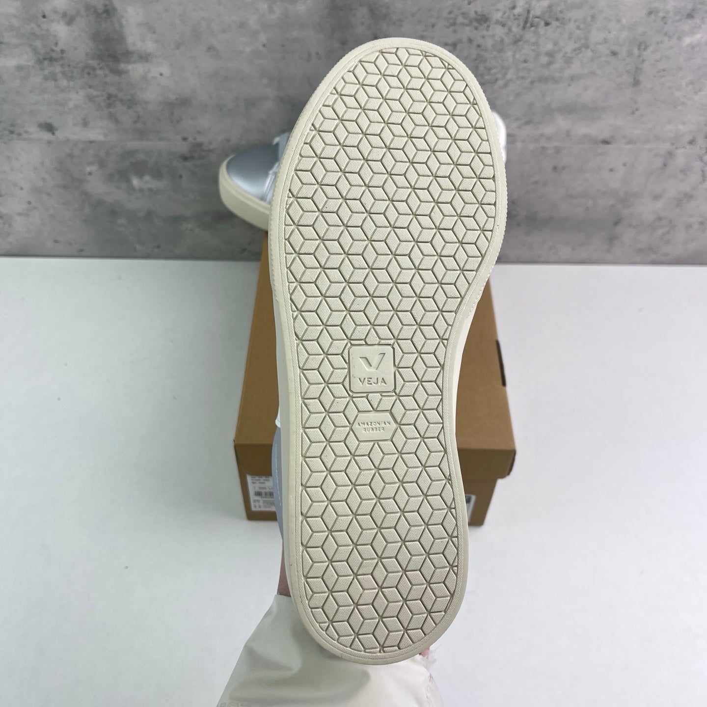 Veja Campo Low Chromefree Silver White