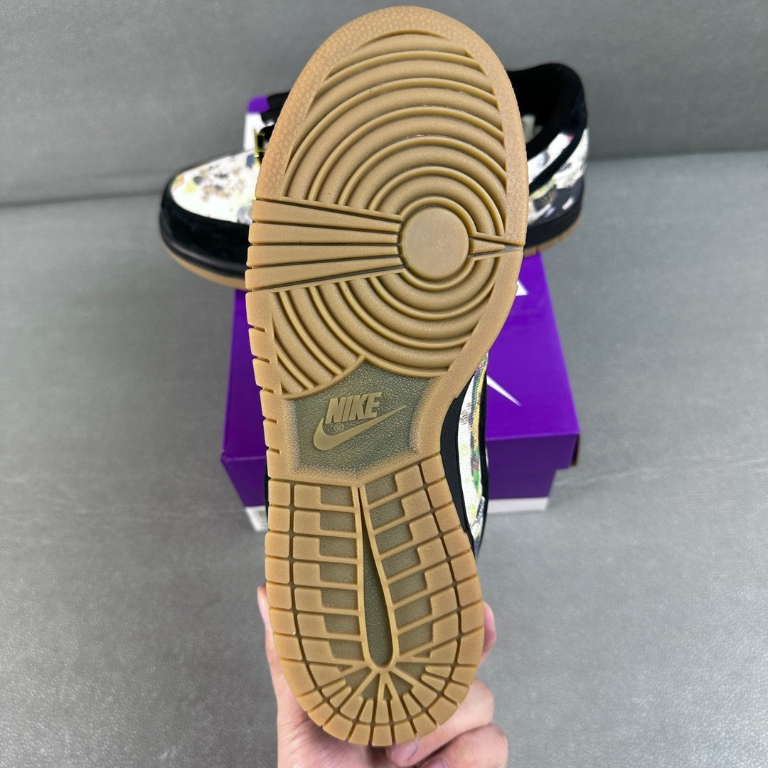 Supreme x Nike Dunk Low SB 'Rammellzee'