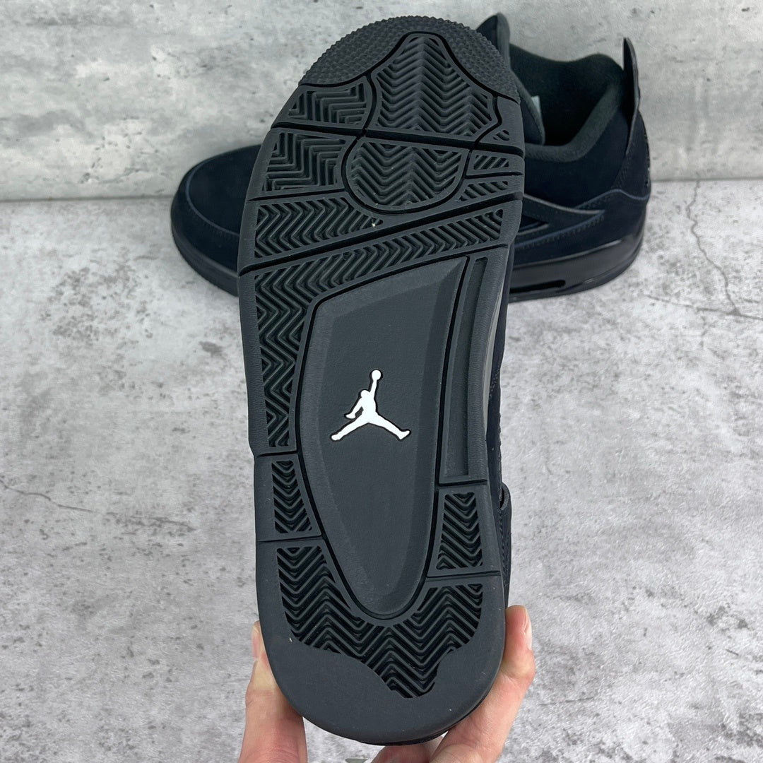 Air Jordan 4 Retro 'Black Cat' 2025