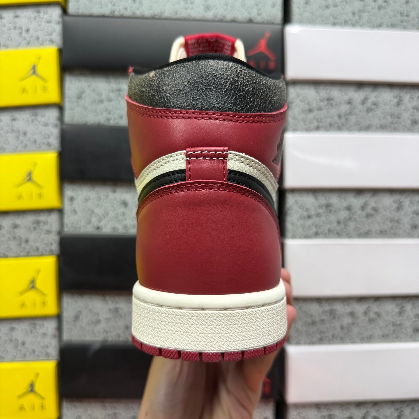 Air Jordan 1 Retro High 'Chicago' 1994