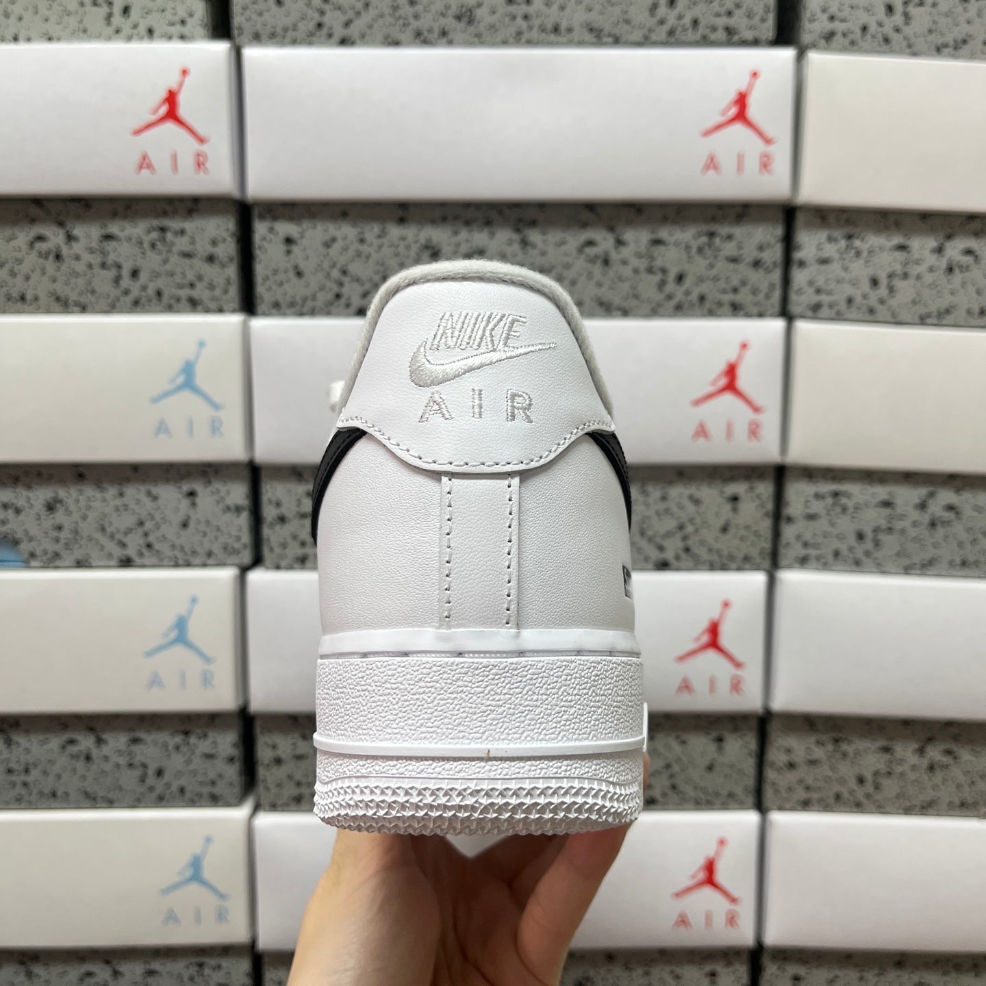 Nike Air Force 1 Low Supreme White Black
