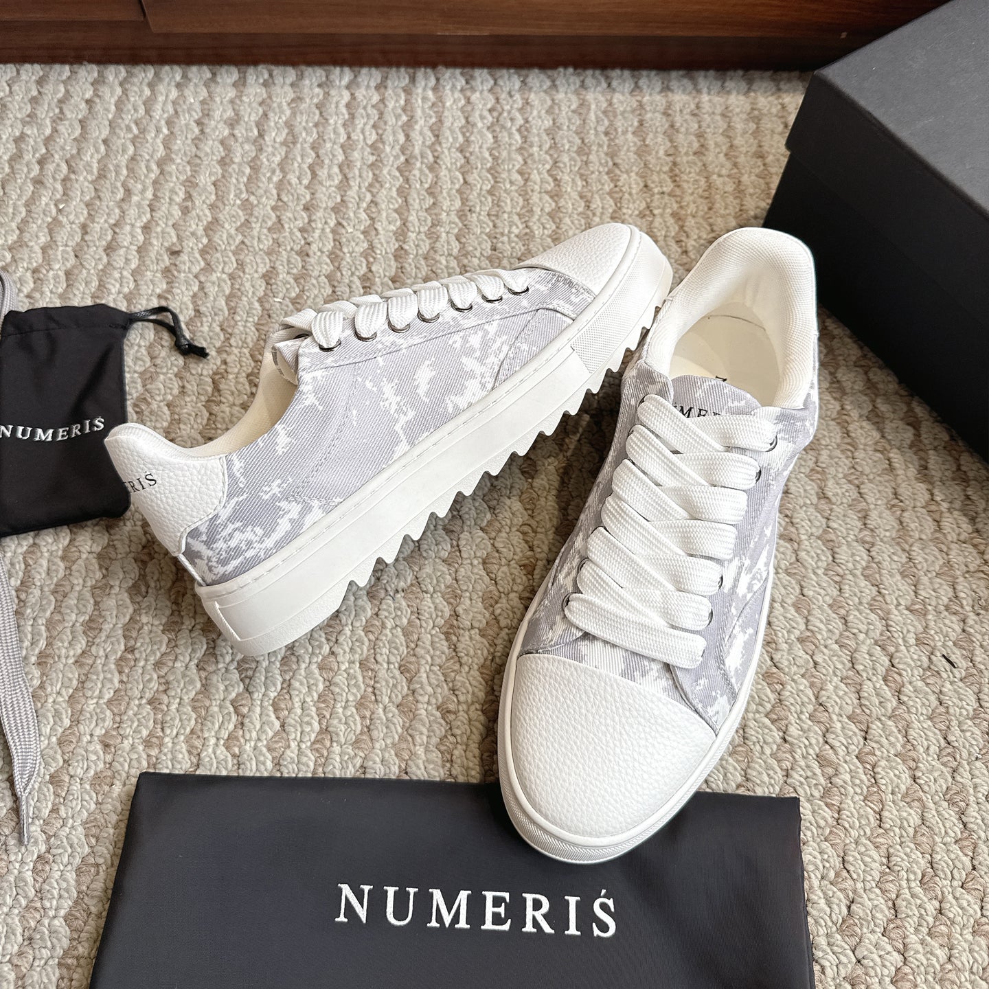 Numeris Atelier 'Cloud'