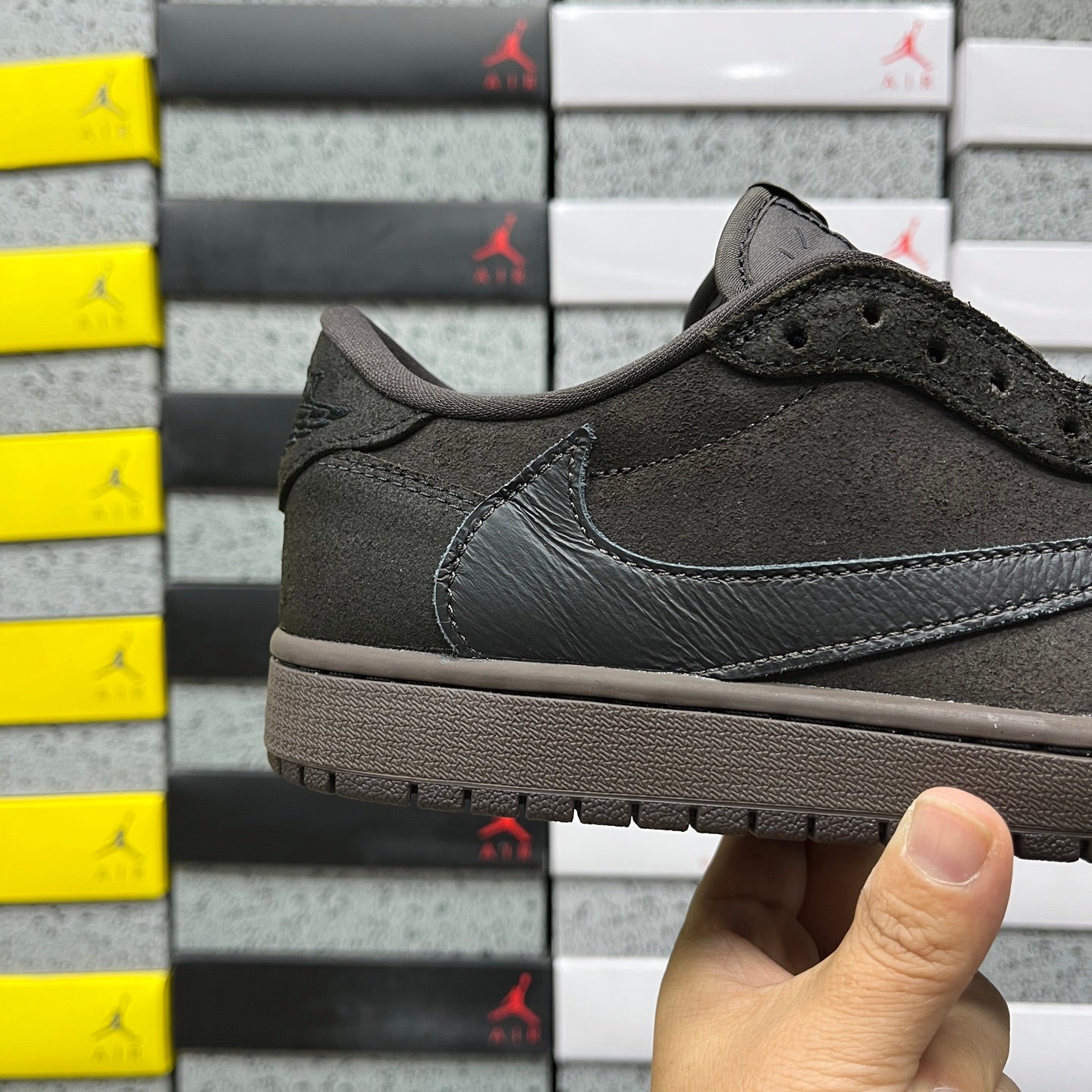 Air Jordan 1 Retro Low OG SP Travis Scott Velvet Brown