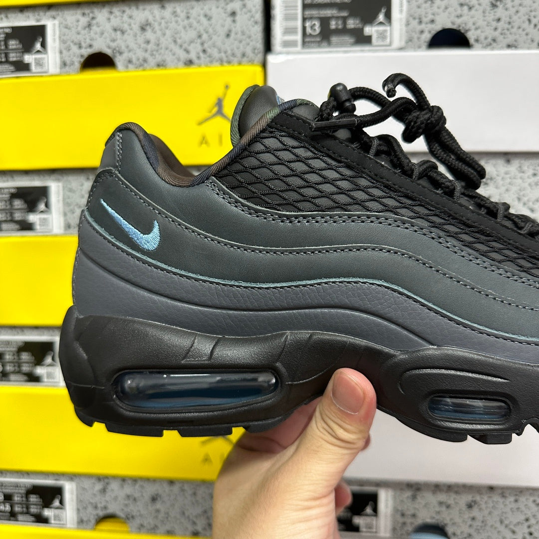 Corteiz x Nike Air Max 95 SP 'Rules the World - Aegean Storm'