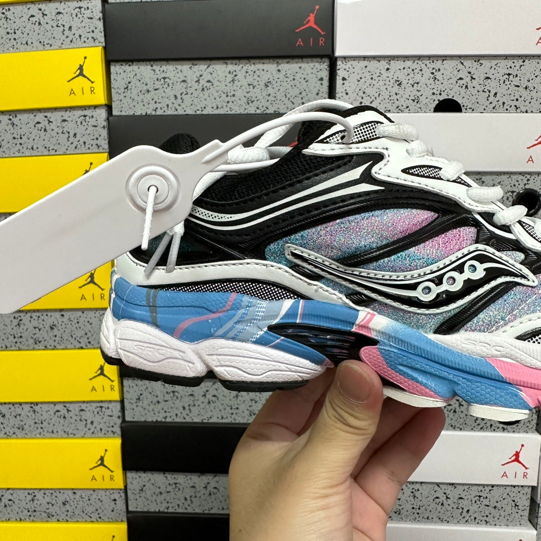 Callen Schaub x Saucony Progrid Omni 9 'Artists Series Pack'