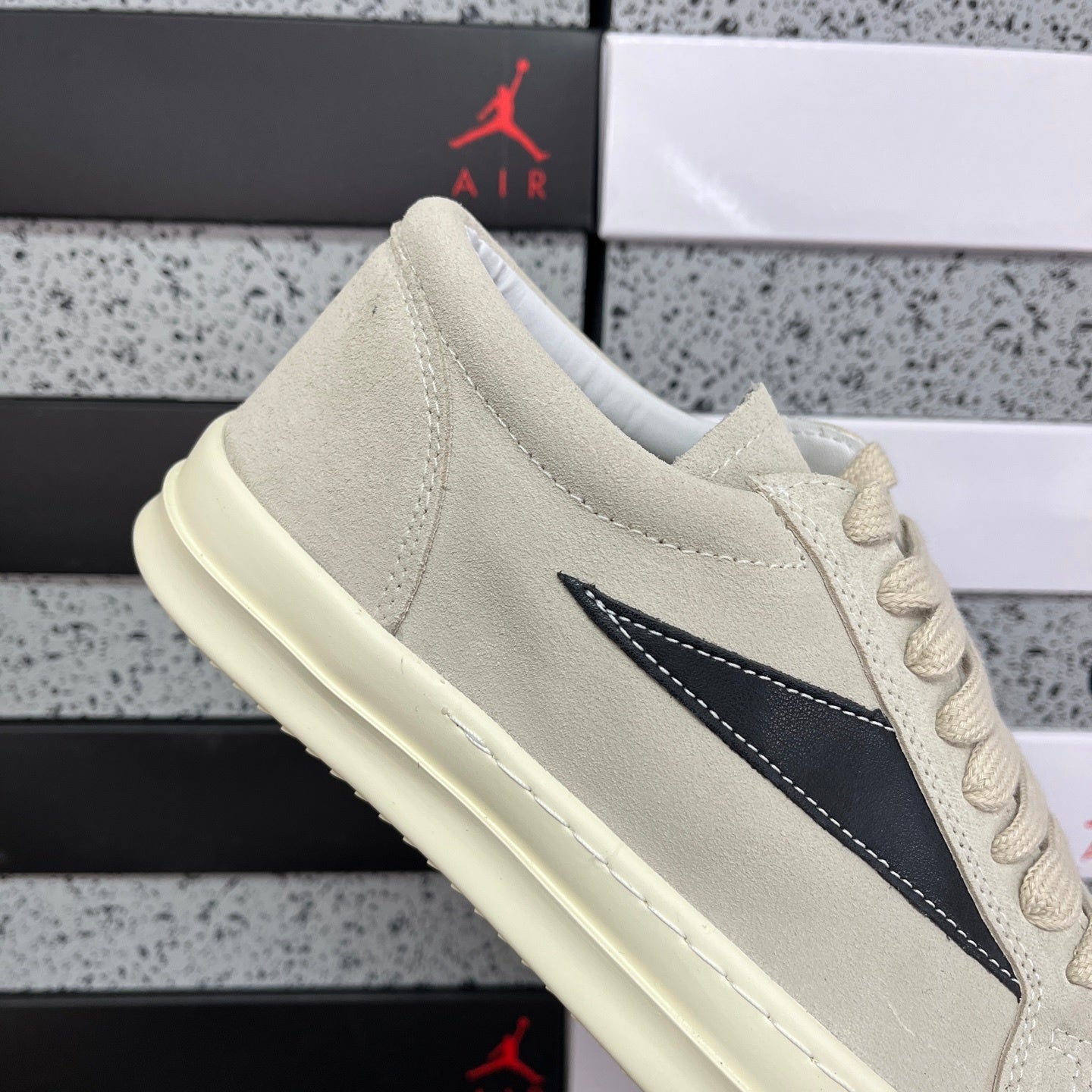 Rick Owens Luxor Vintage Low 'Milk Black'