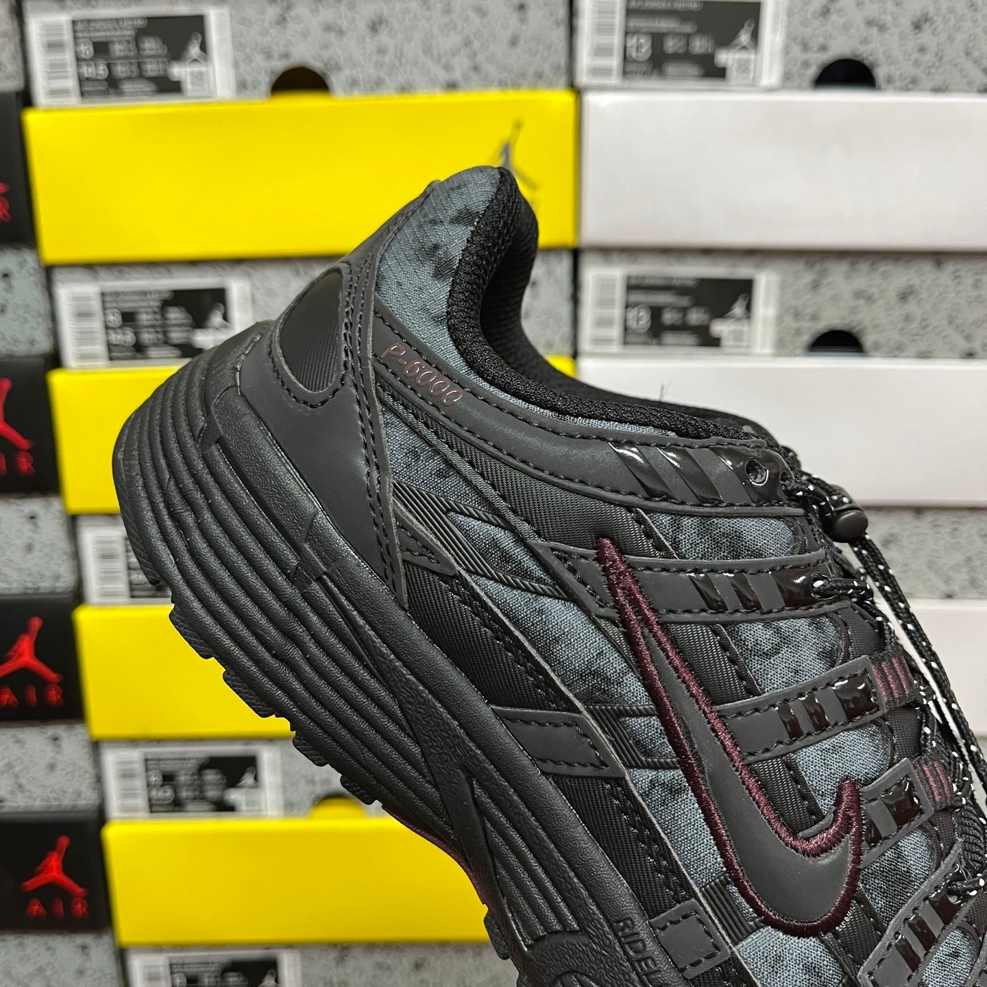 Nike Wmns P-6000 'Black Burgundy Crush'