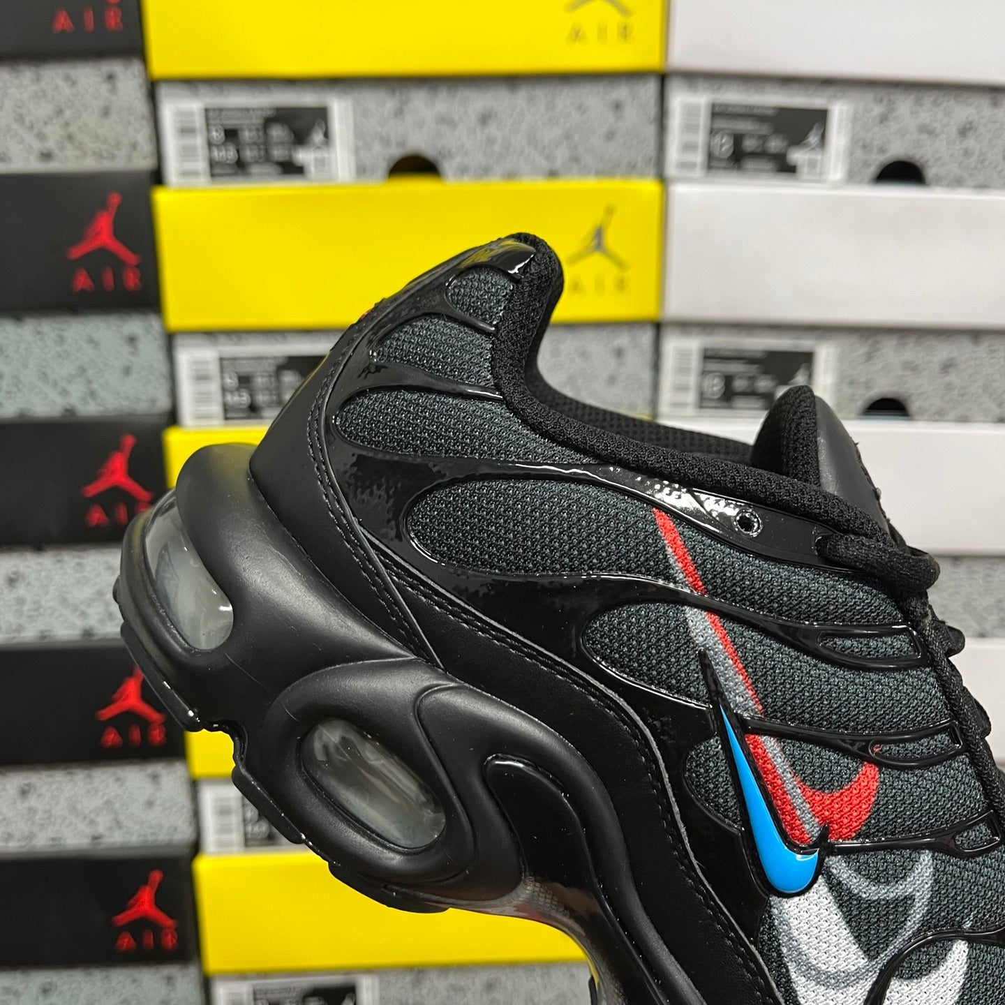 Nike Air Max Plus 'Multi Swoosh - Black Bright Crimson'