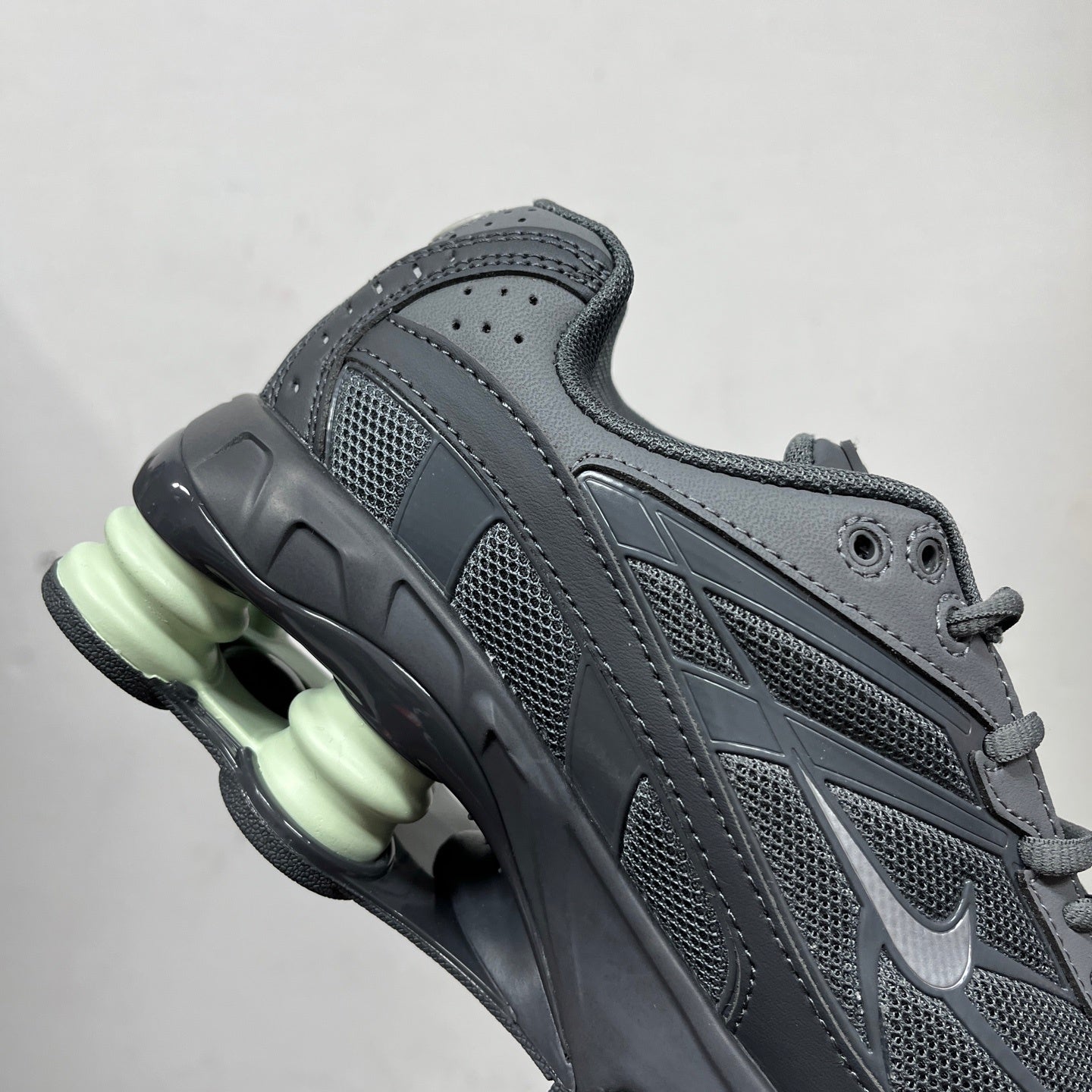 Nike Shox Ride 2 'Iron Grey Anthracite'