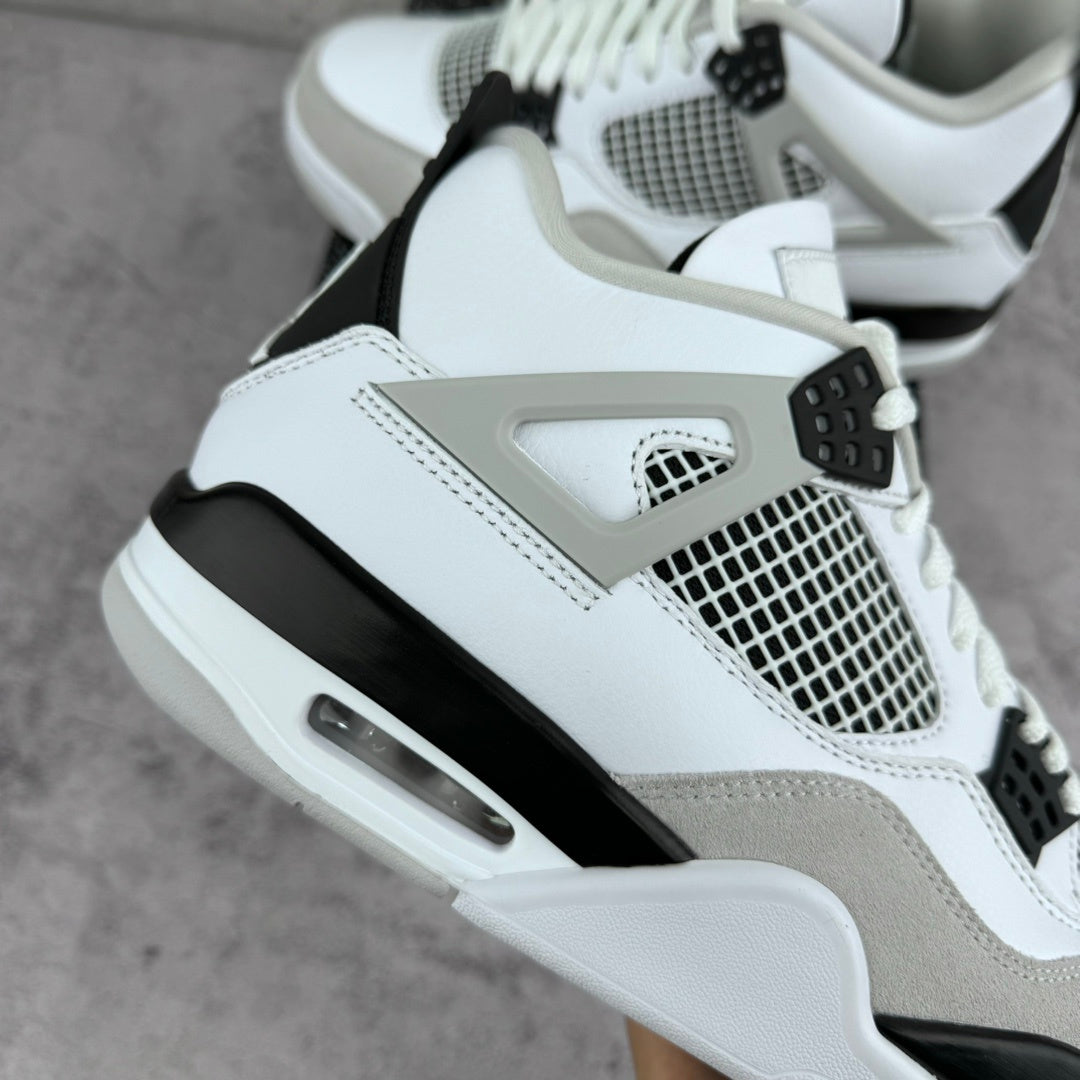Air Jordan 4 Retro 'Military Black'